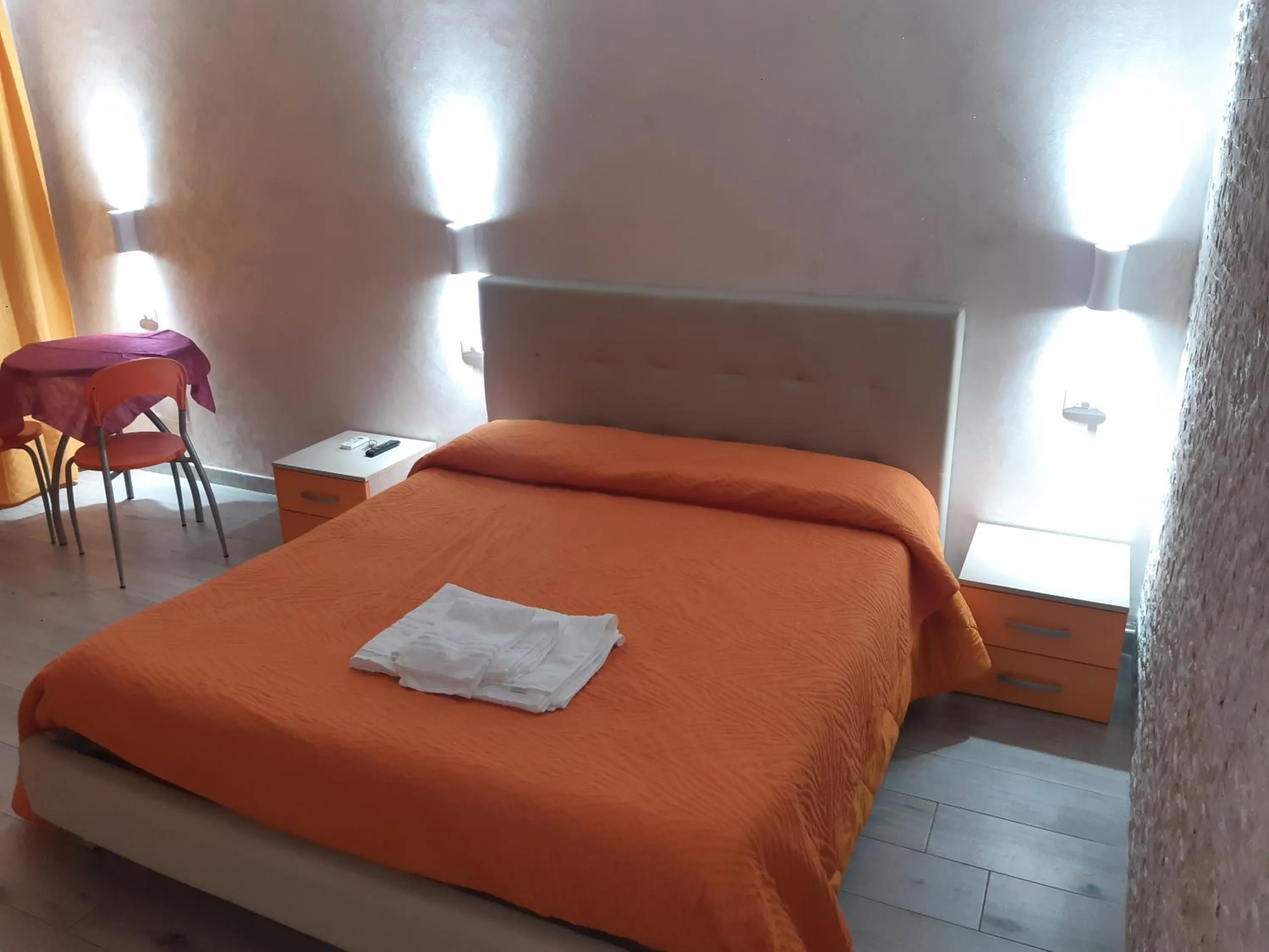 Photo of the whole room, Bed in B&B La Colonna