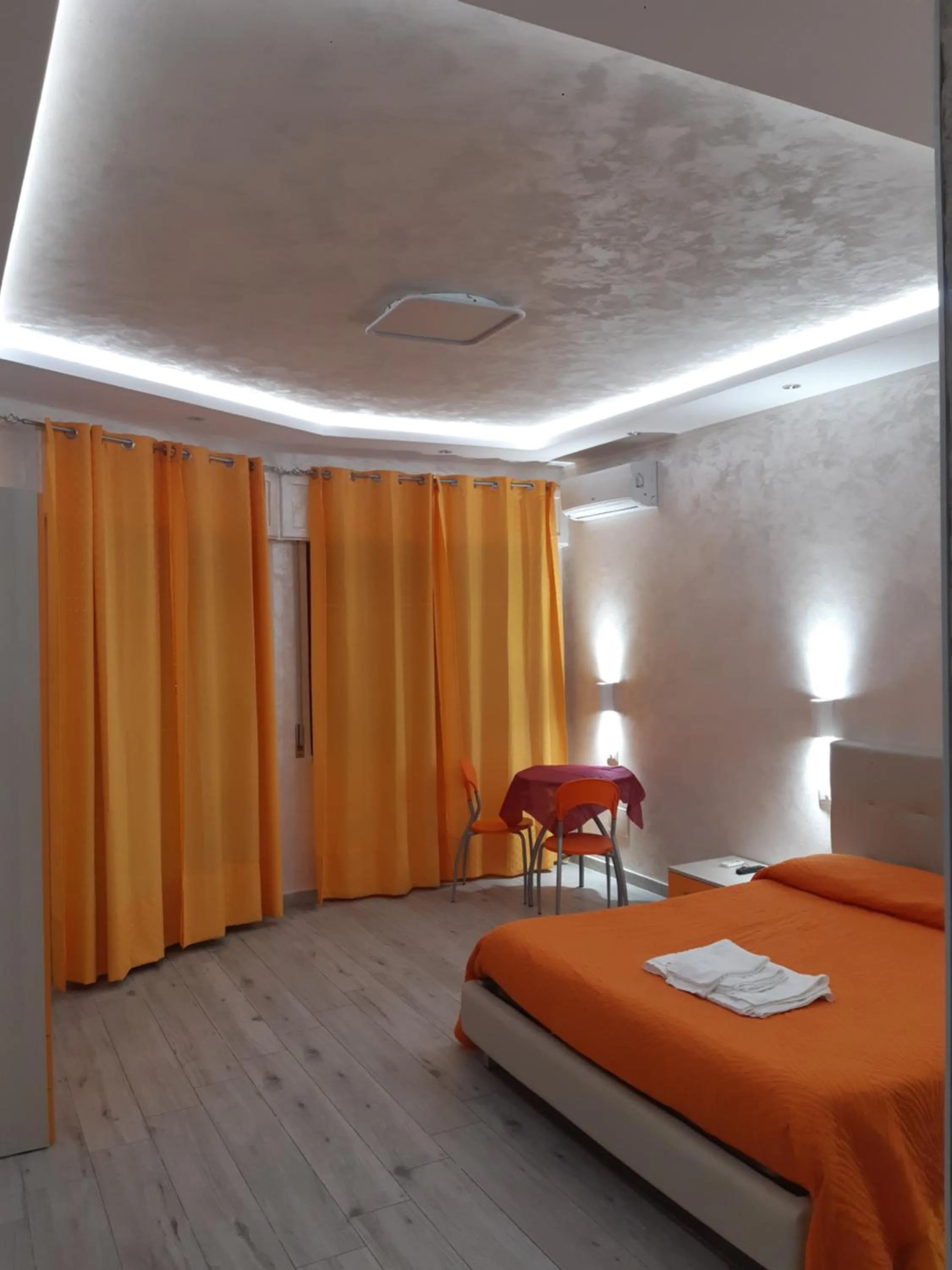 Photo of the whole room, Bed in B&B La Colonna