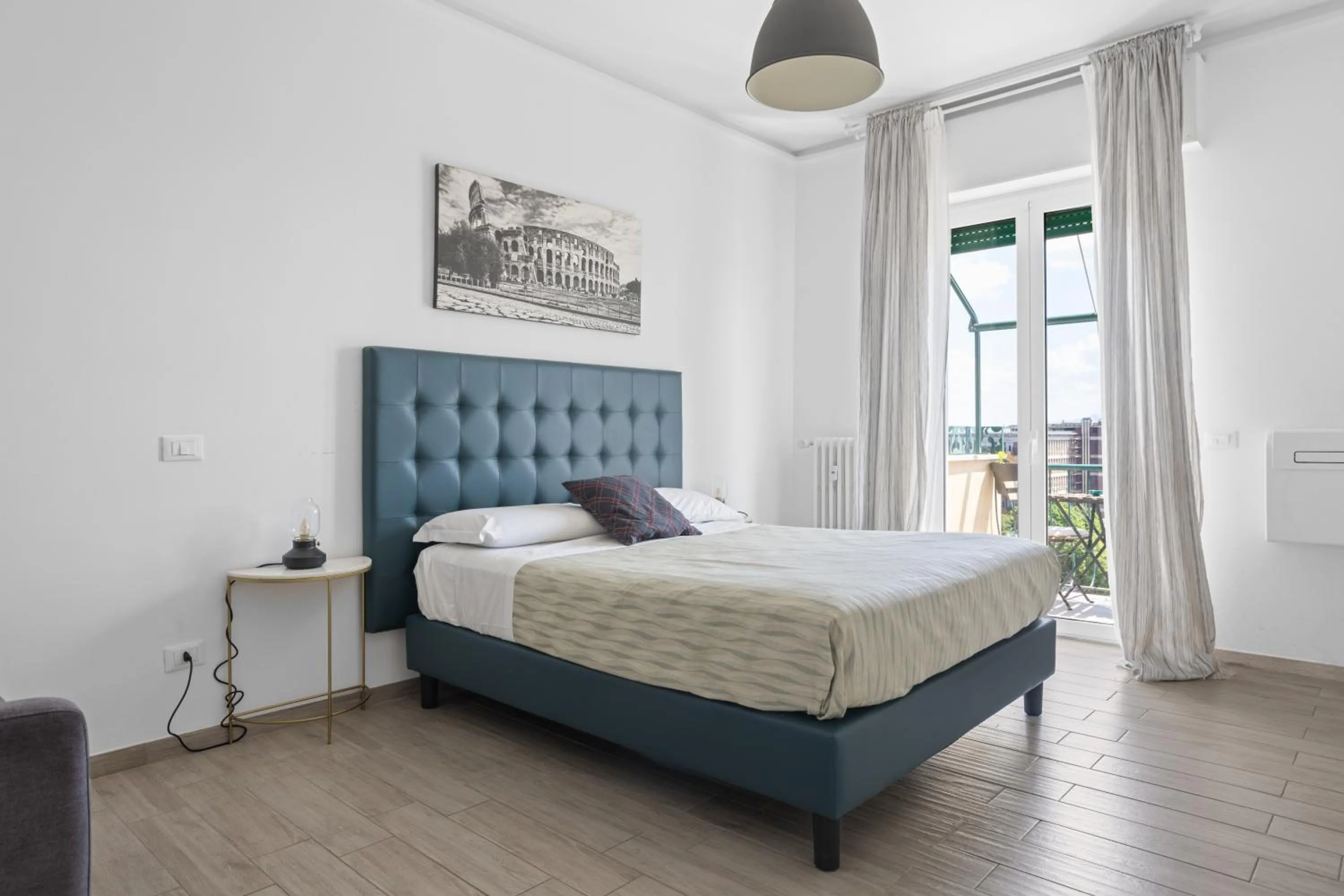 Sapienza Apartment by RHR