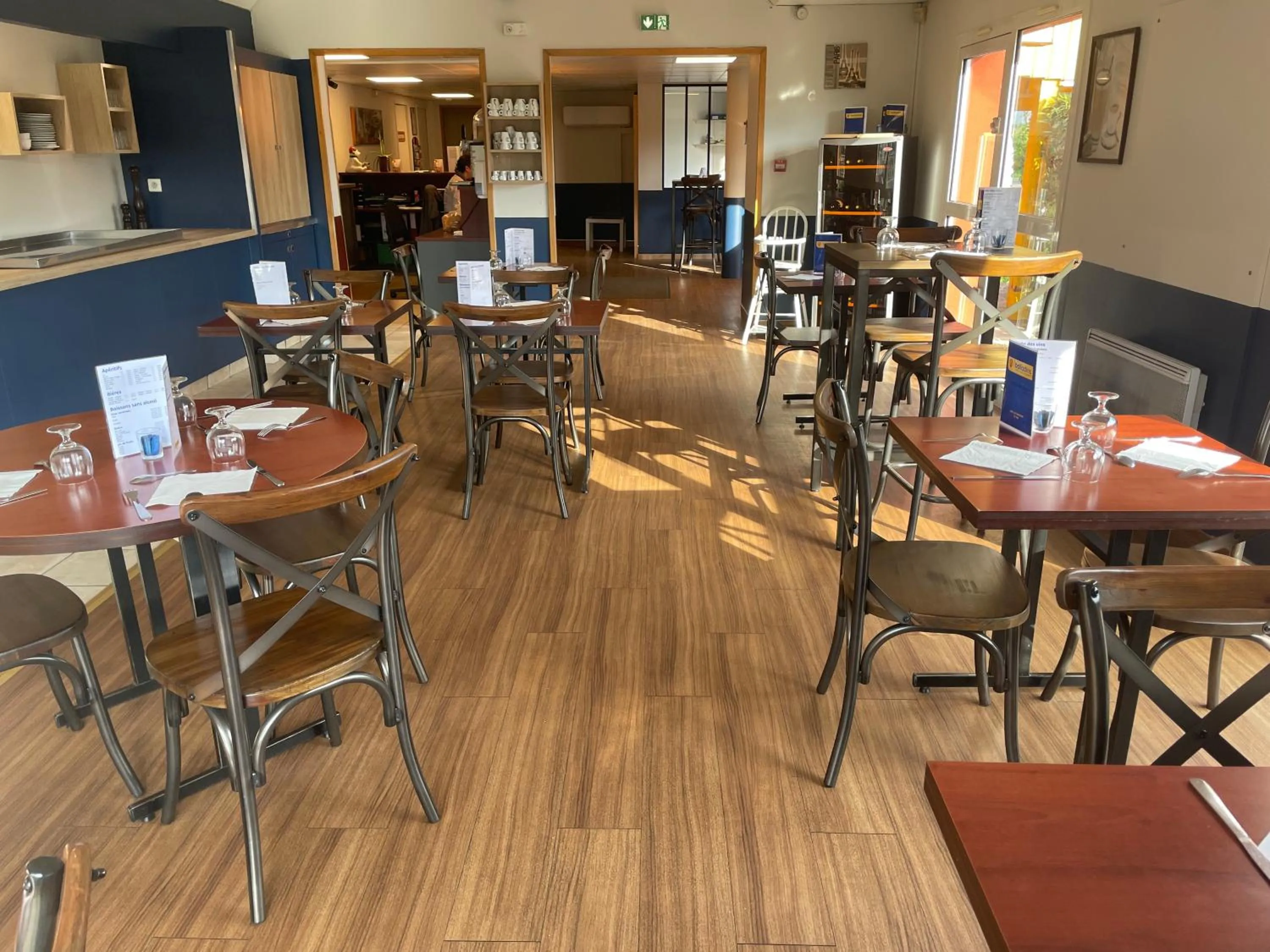 Restaurant/places to eat in Initial by Balladins Lyon Villefranche-sur-Saône