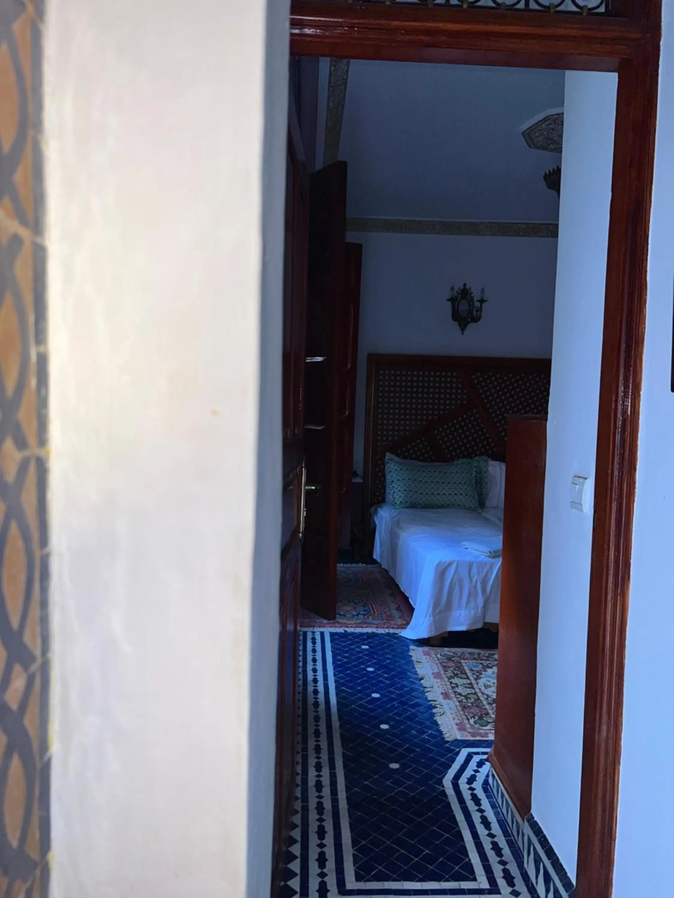 Bed in Fès Riad Scalia Traditional Guesthouse Morocco