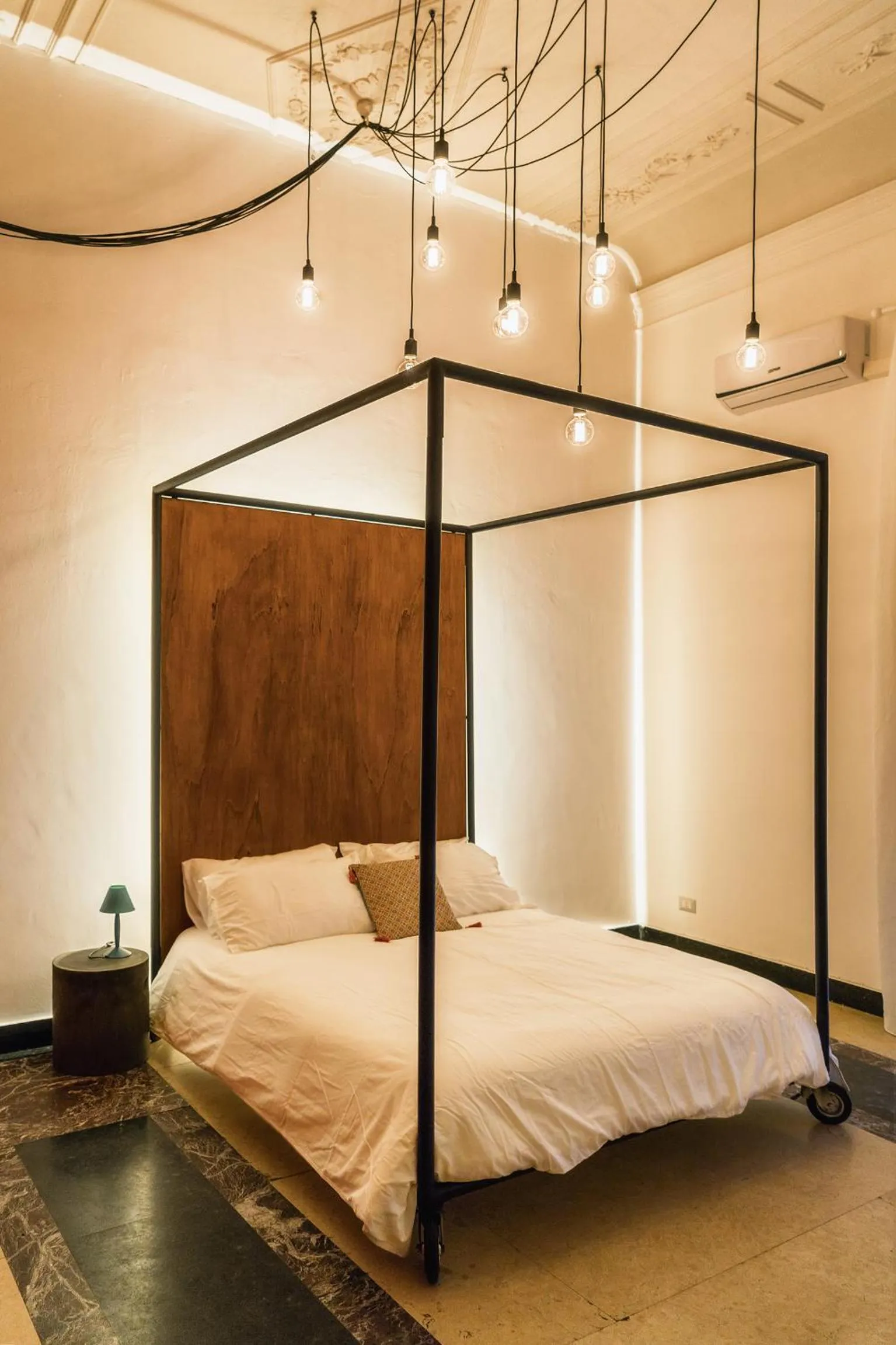 Bedroom, Bed in B&B 4 ELEMENTI CATANIA