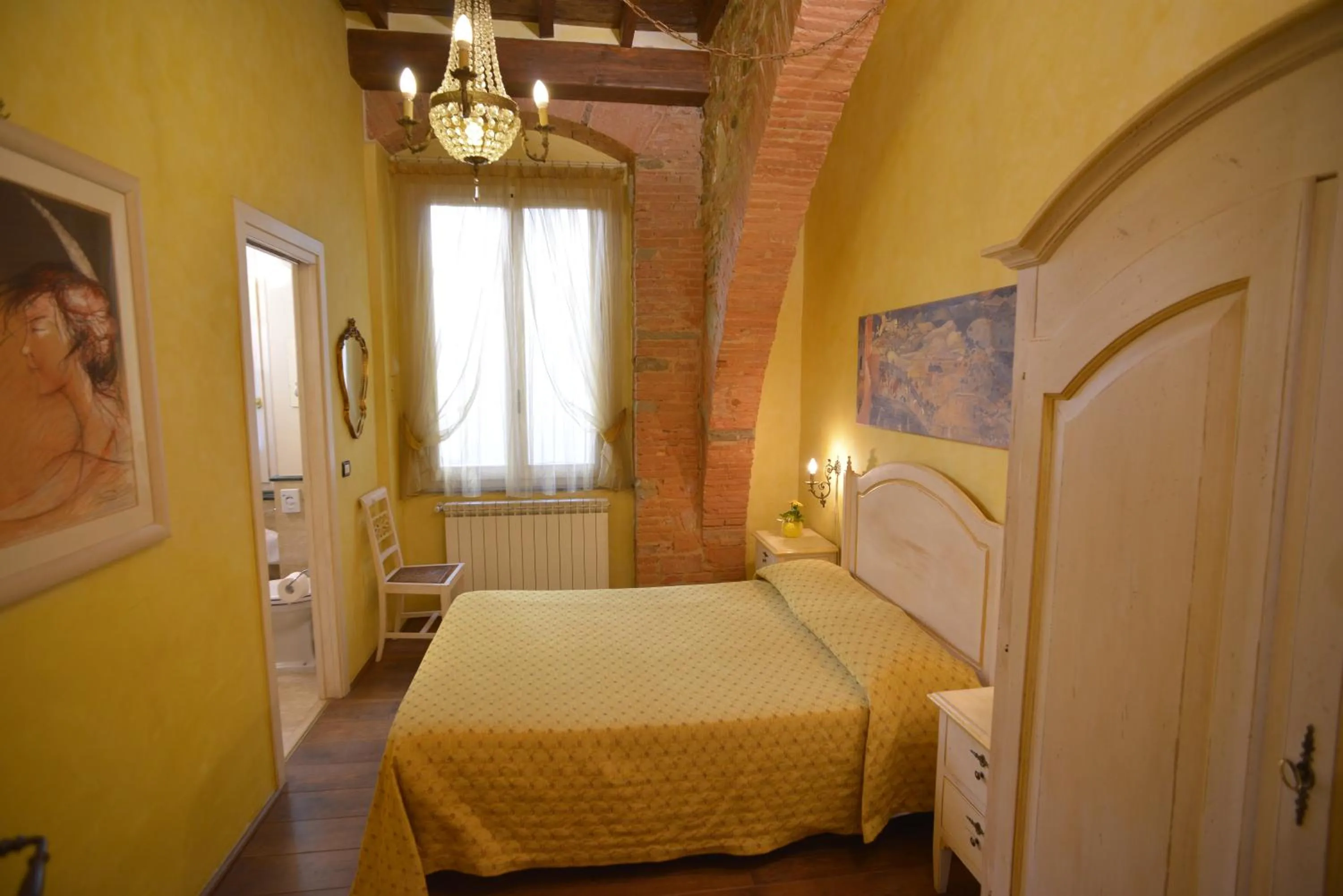Photo of the whole room, Bed in B&B La Casa dei Tintori