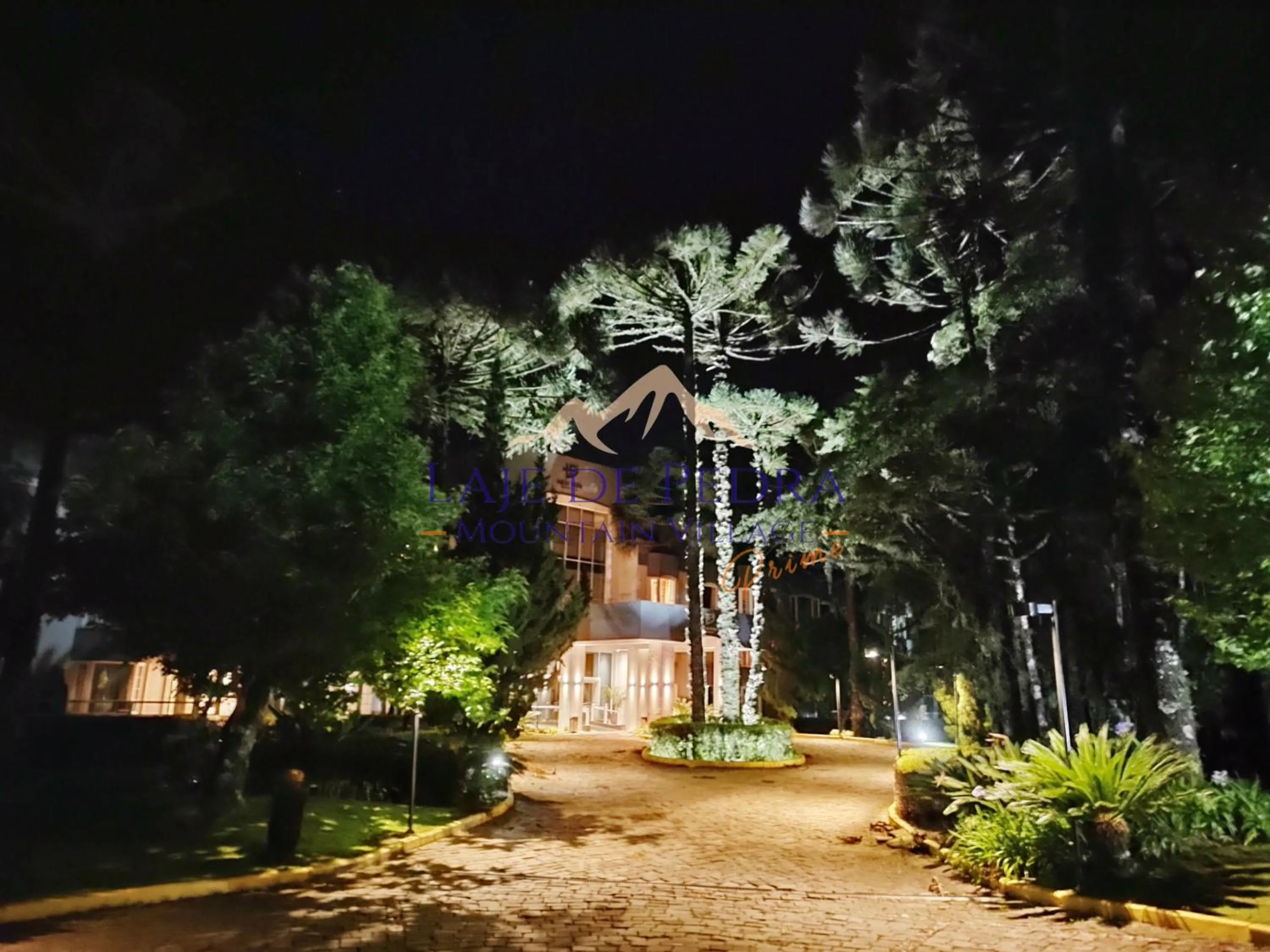 Facade/entrance in Laje de Pedra Mountain VillagePrime