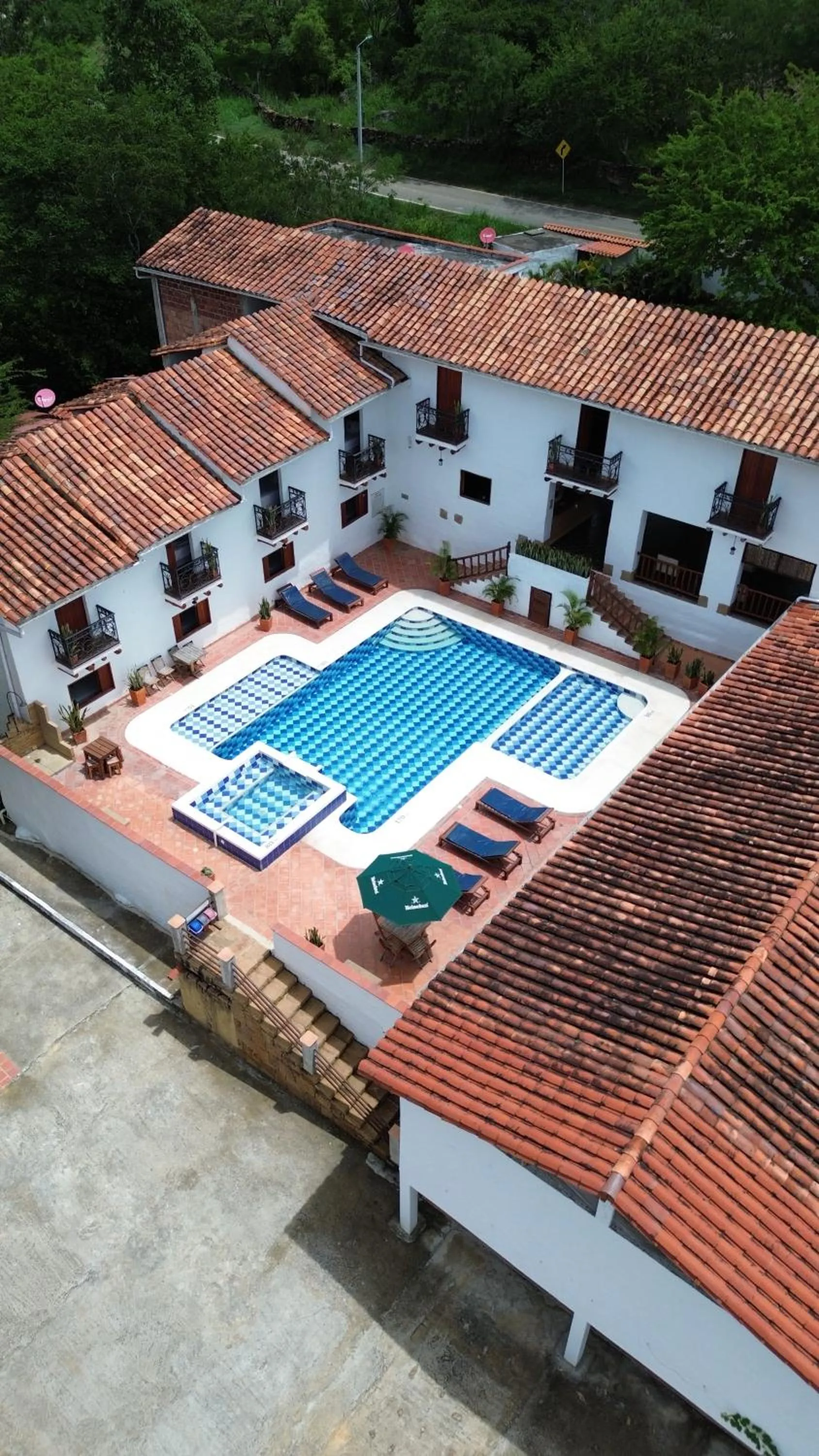 Property building in Hotel Victoria Barichara