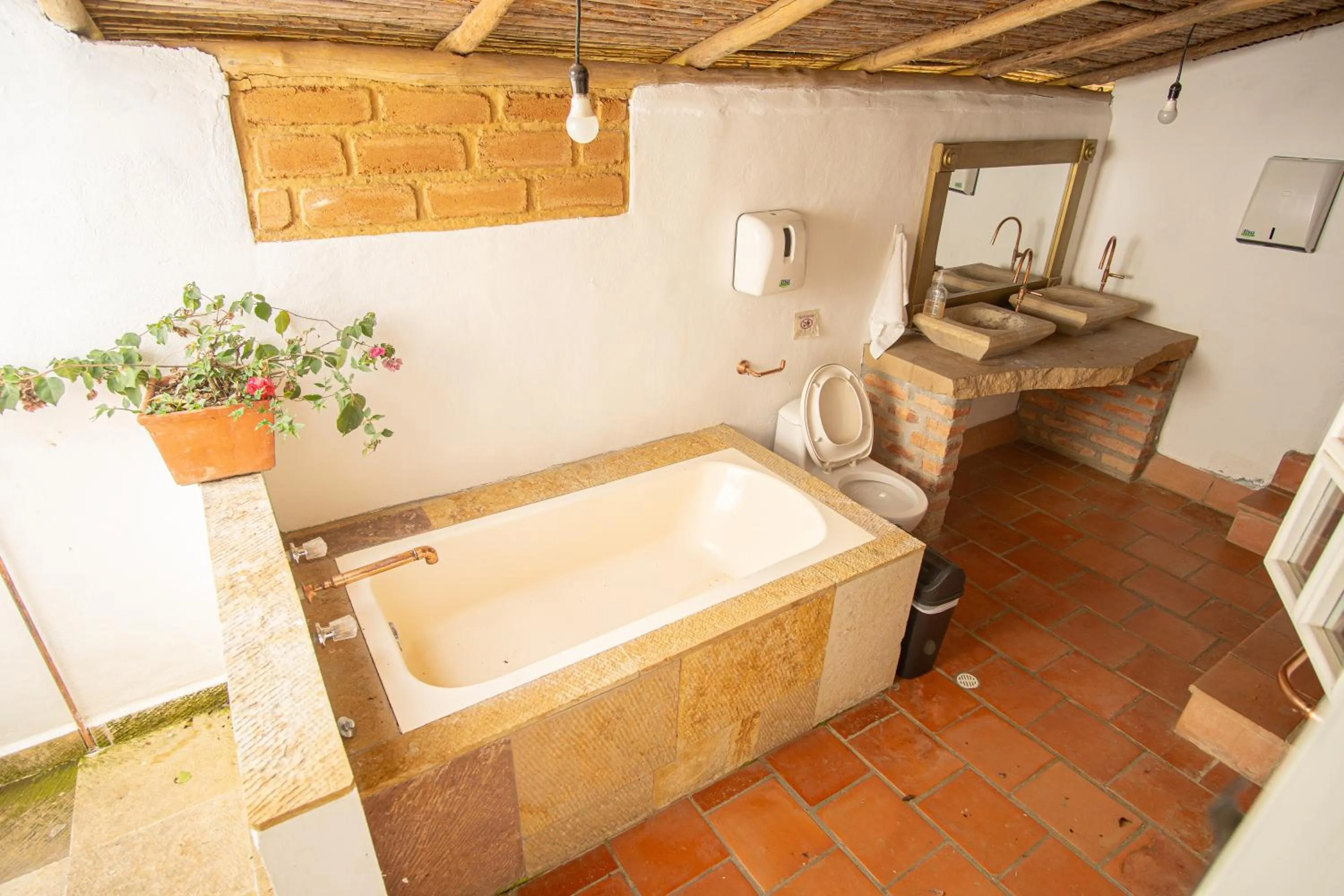 Hot Tub in Hotel Victoria Barichara