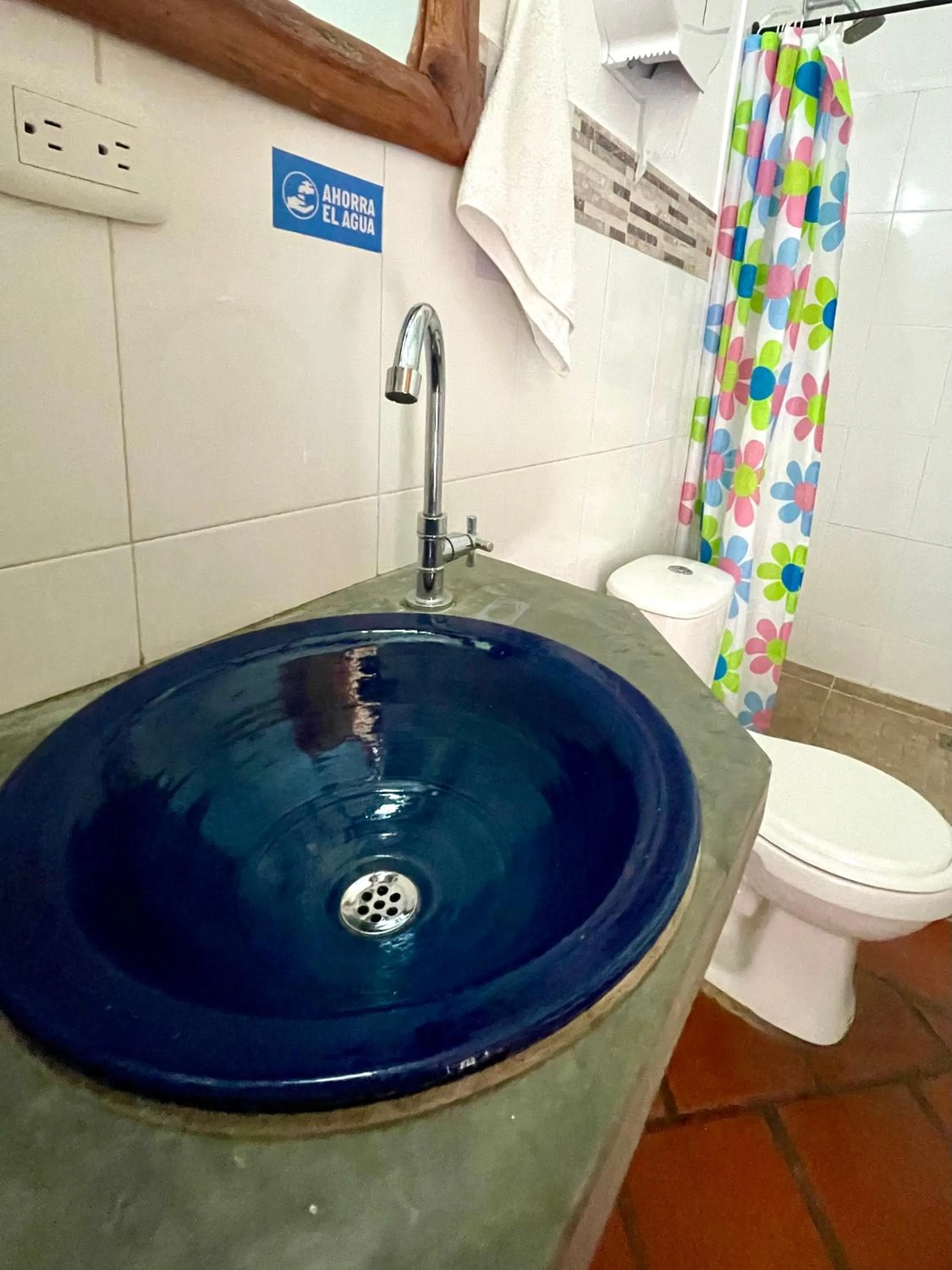 Bathroom in Hotel Victoria Barichara