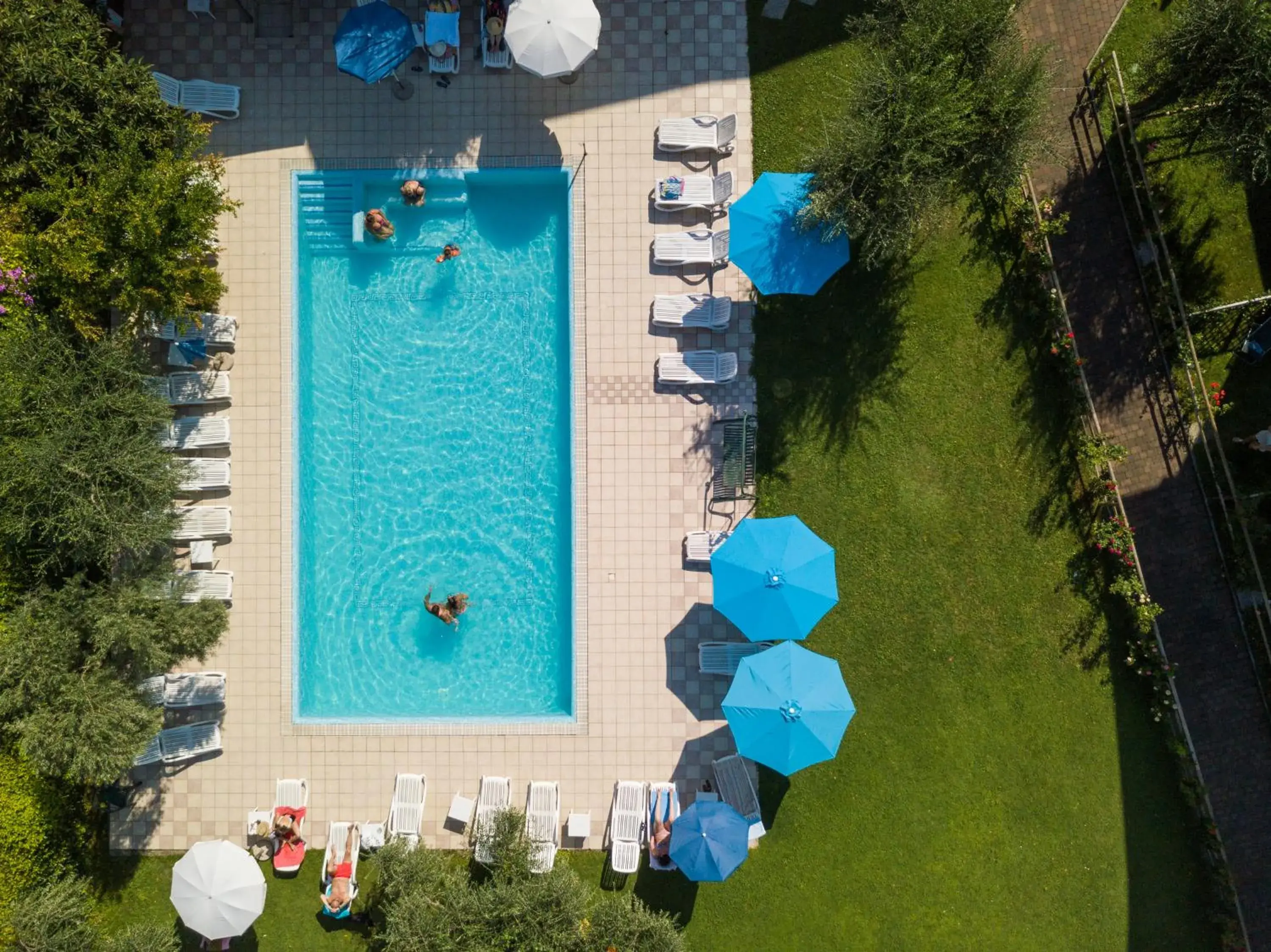 Pool View in Hotel Villa Isabella