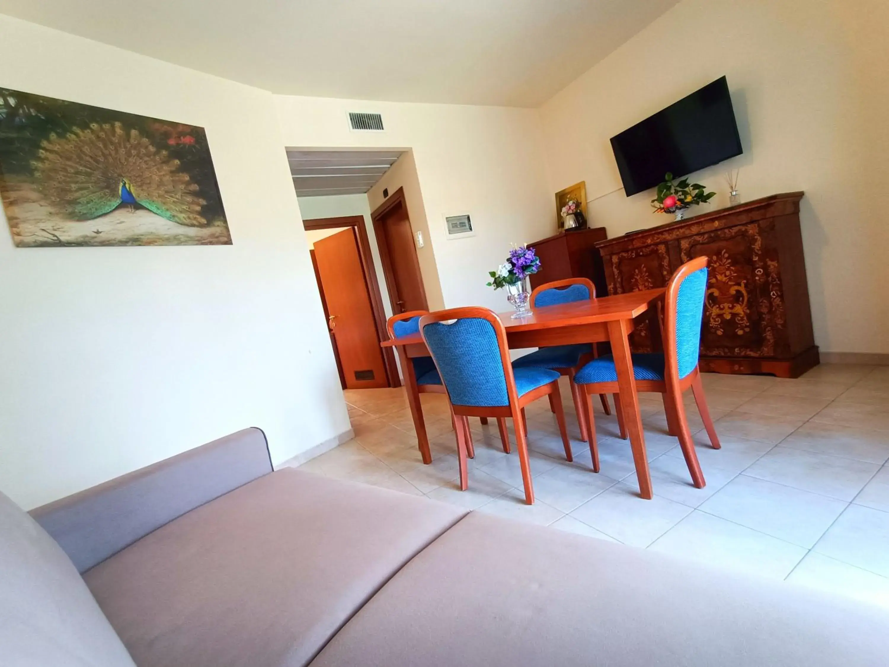 Dining Area in Hotel Villa Isabella