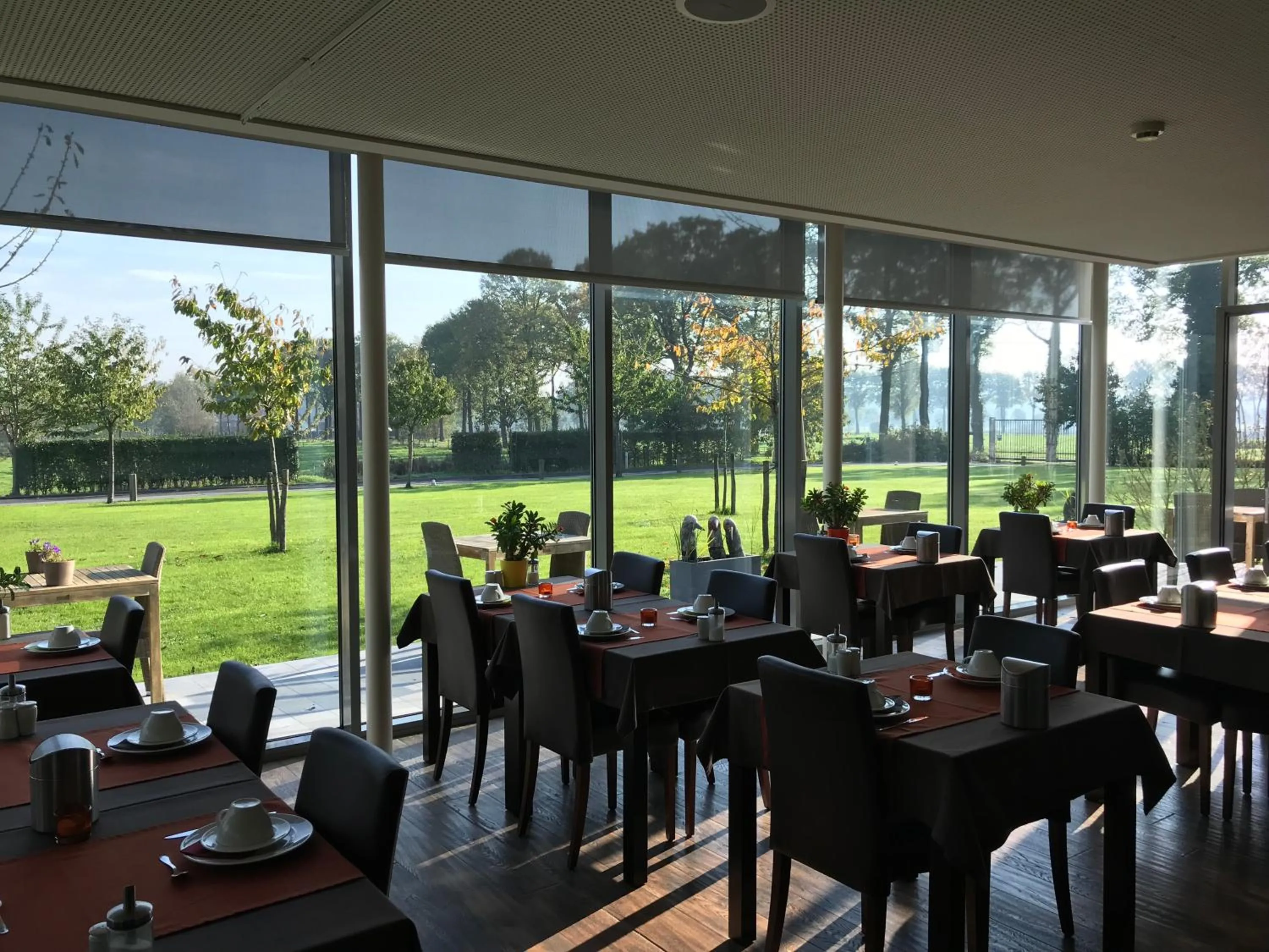 Breakfast in Cleythil Hotel