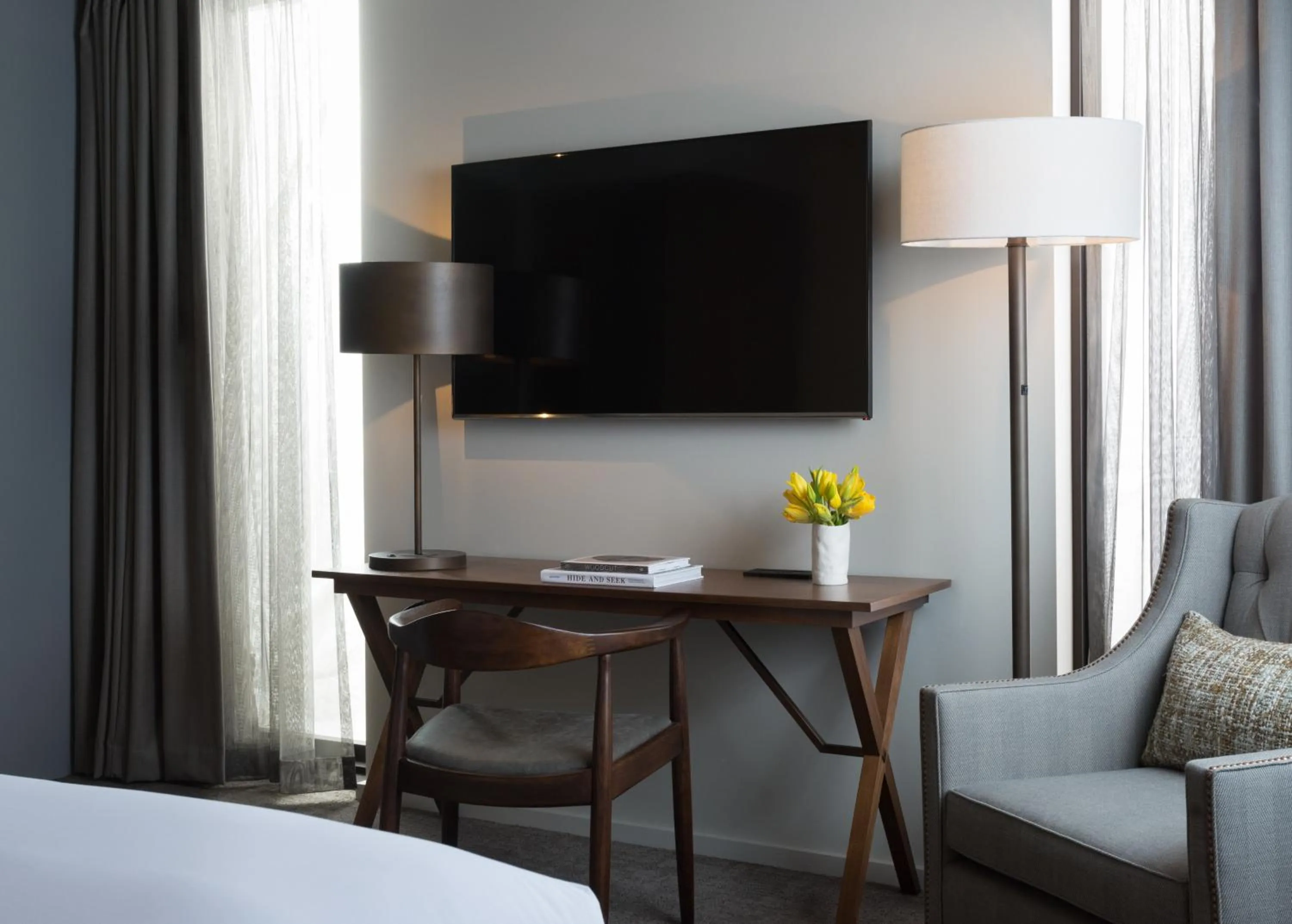 Photo of the whole room, Bed in Limelight Hotel Denver