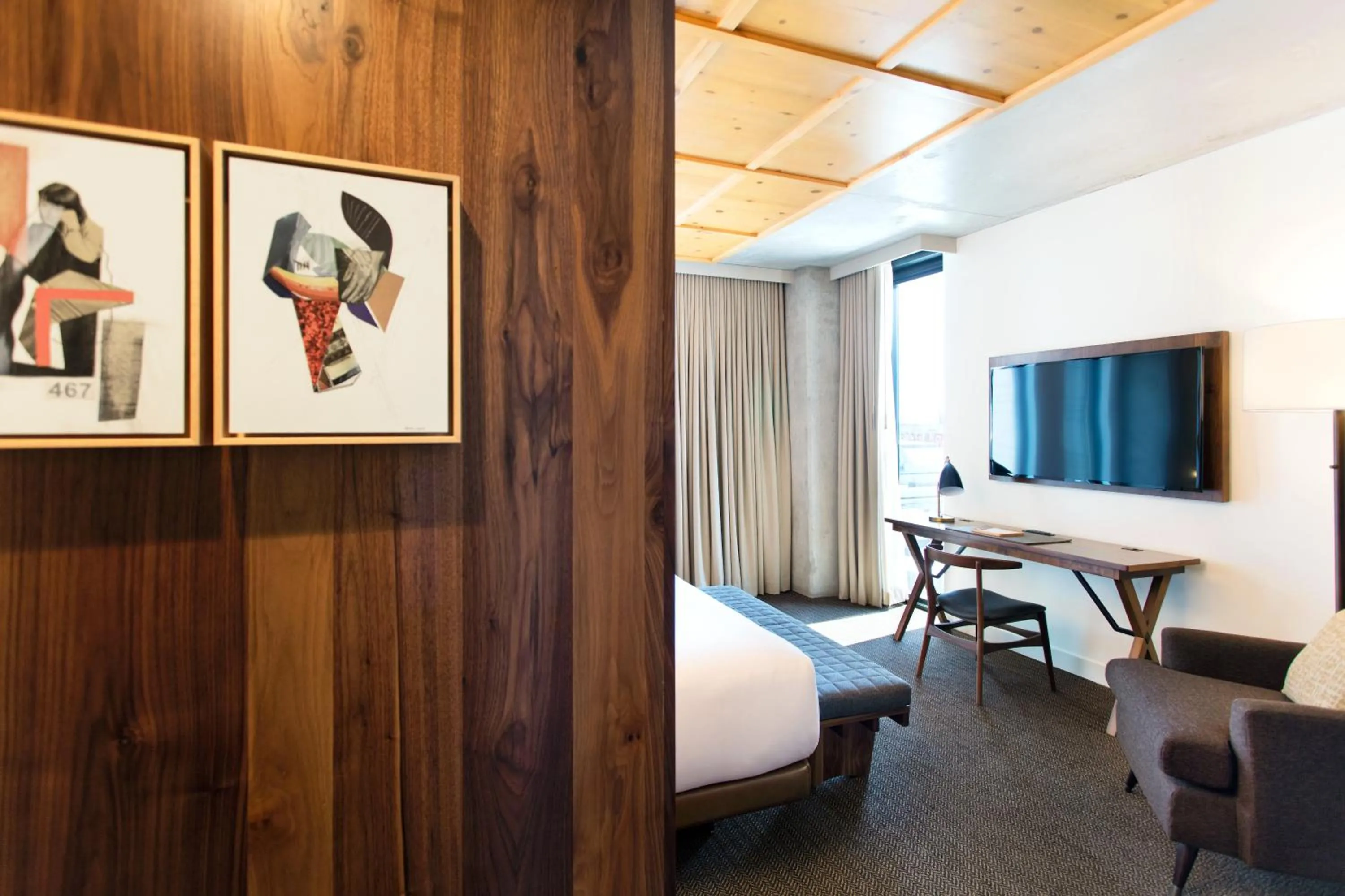 Photo of the whole room in Limelight Hotel Denver