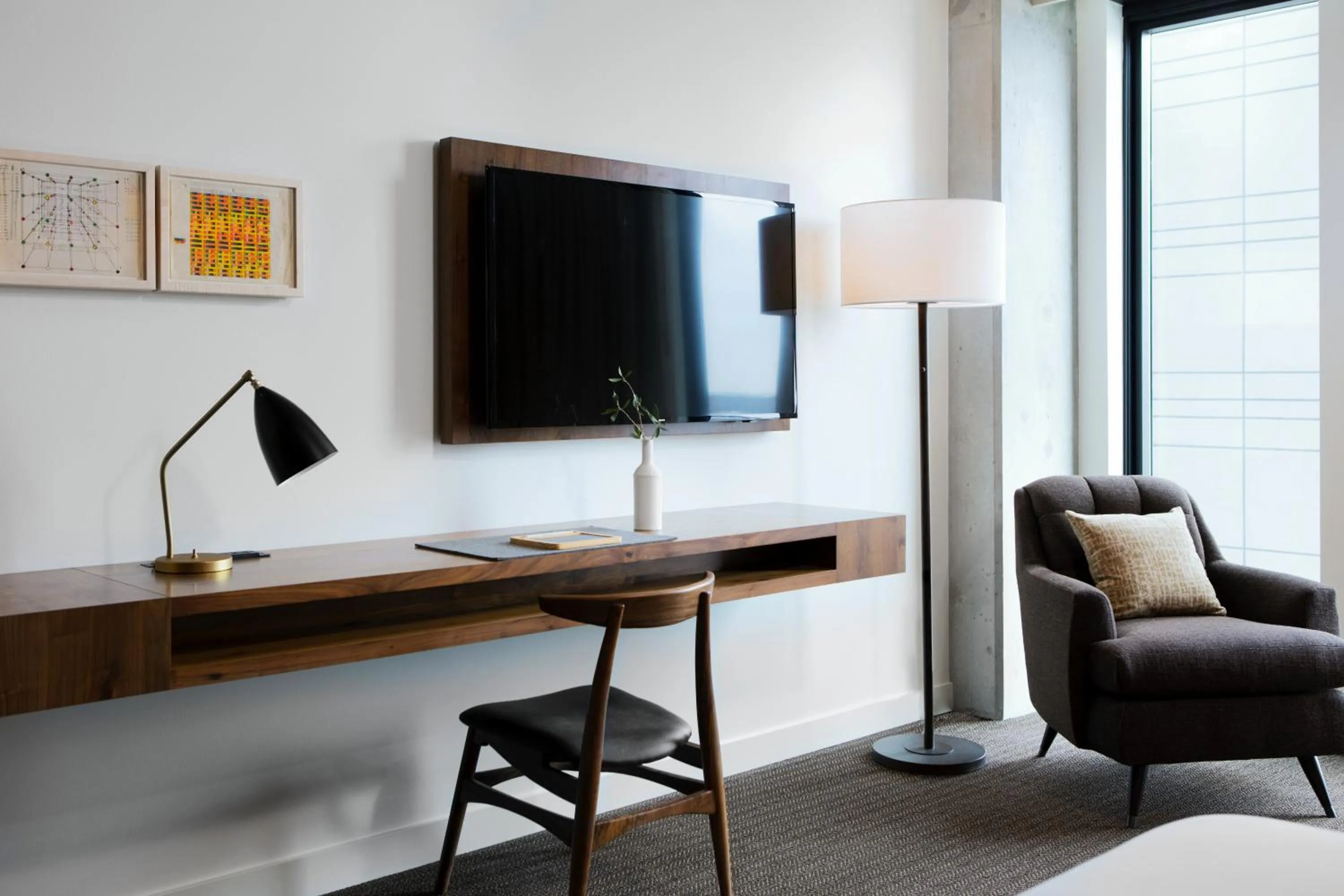 Photo of the whole room in Limelight Hotel Denver