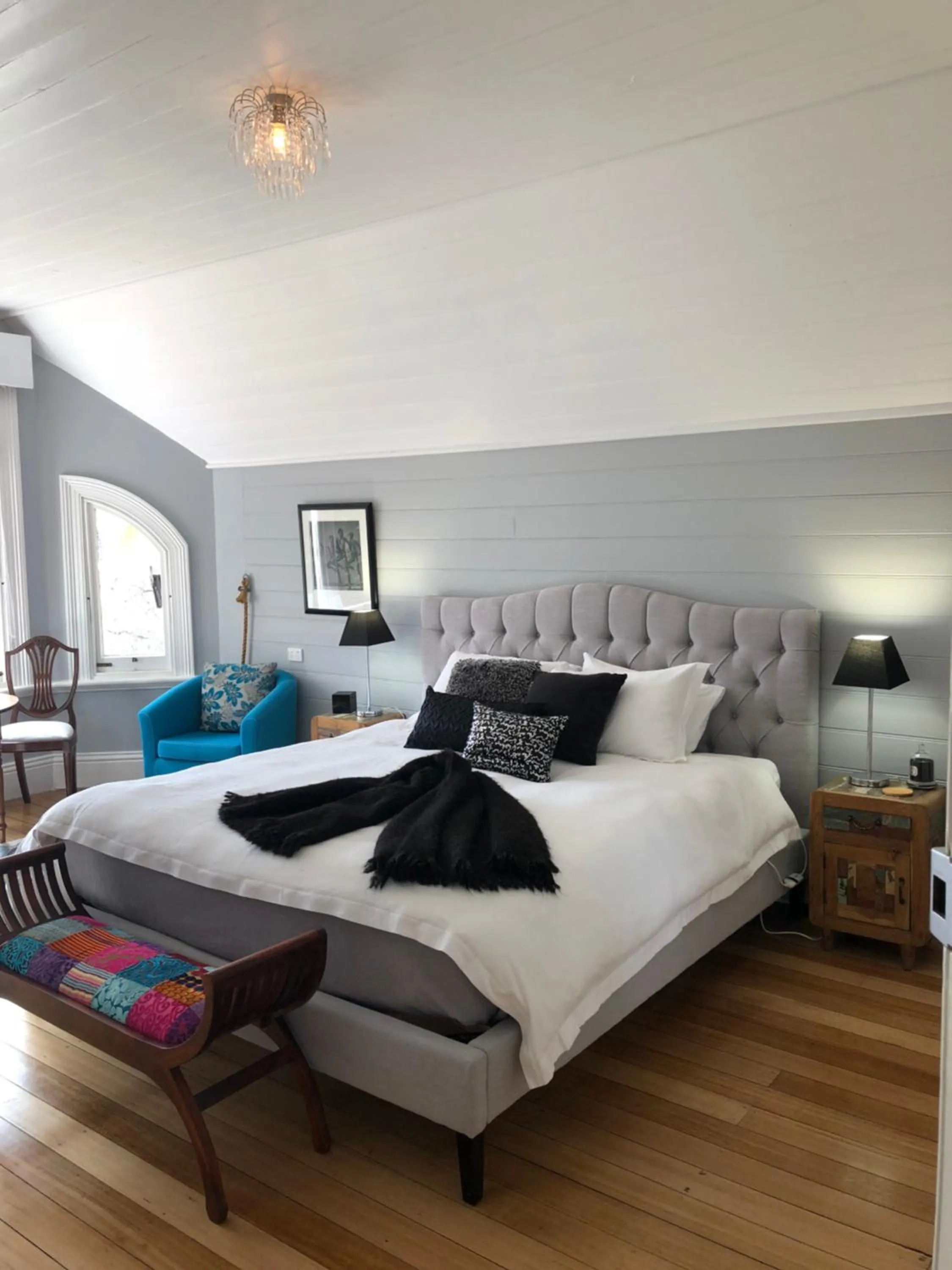 Bed in Arcoona Manor