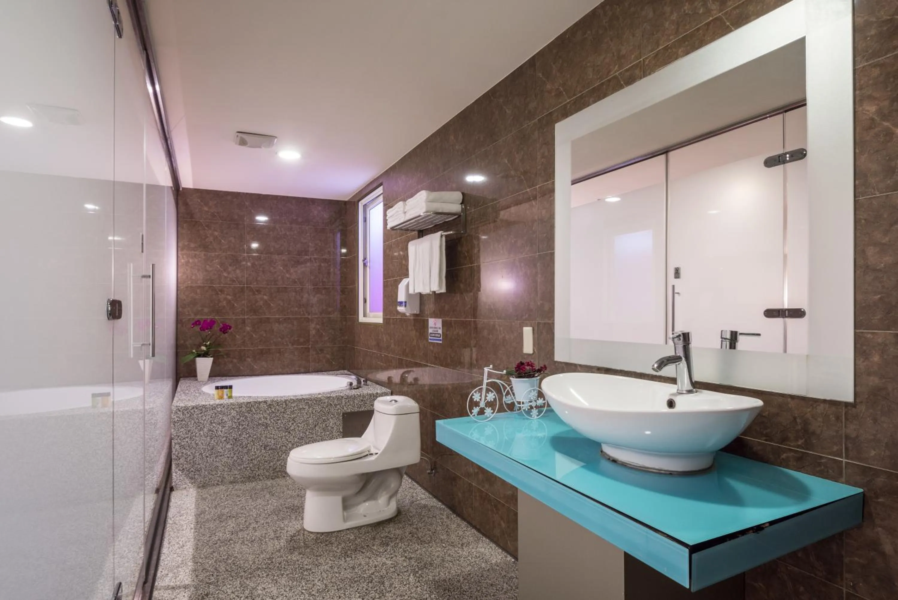 慶城商旅Urbanone Hotel