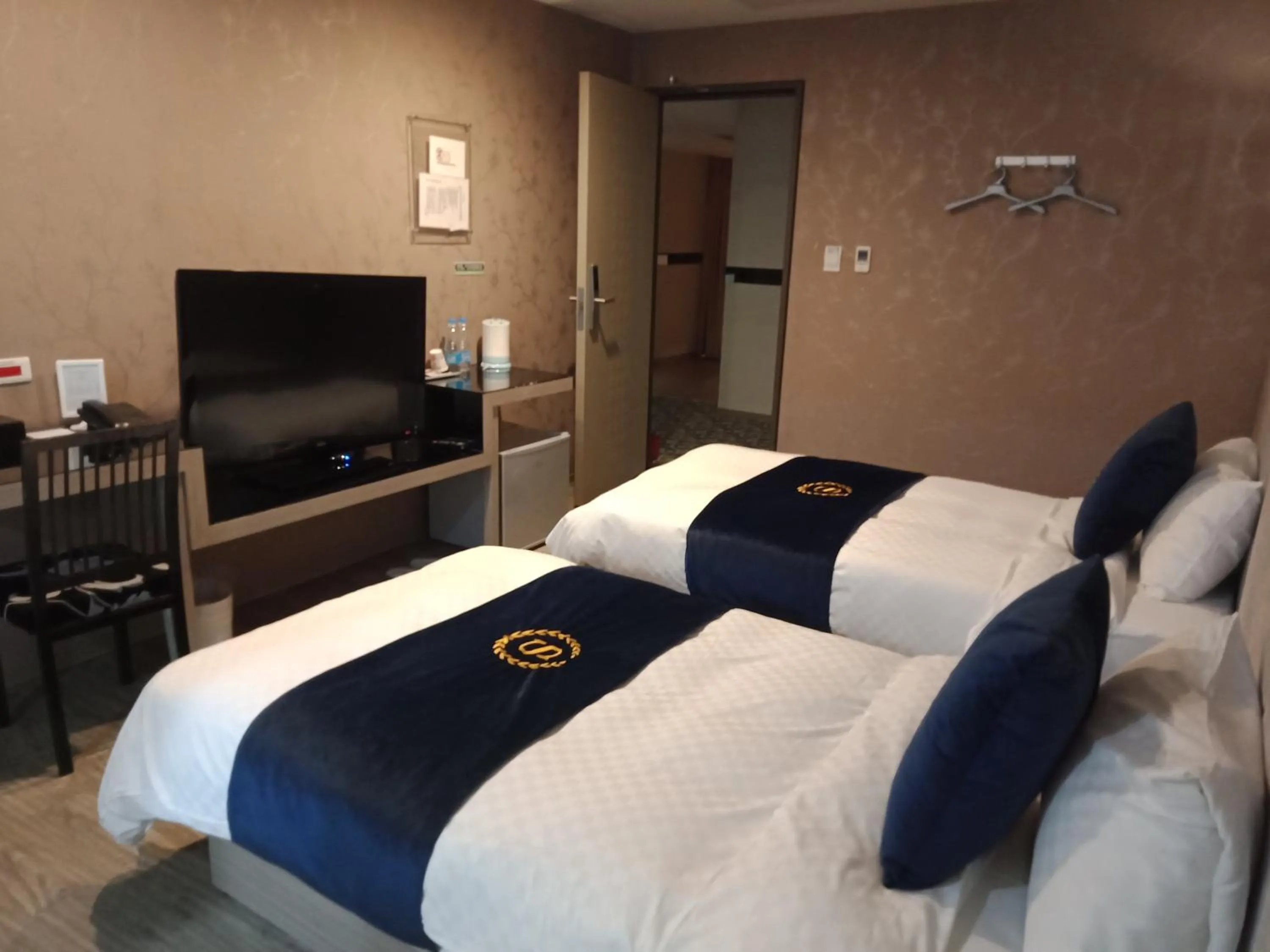 慶城商旅Urbanone Hotel