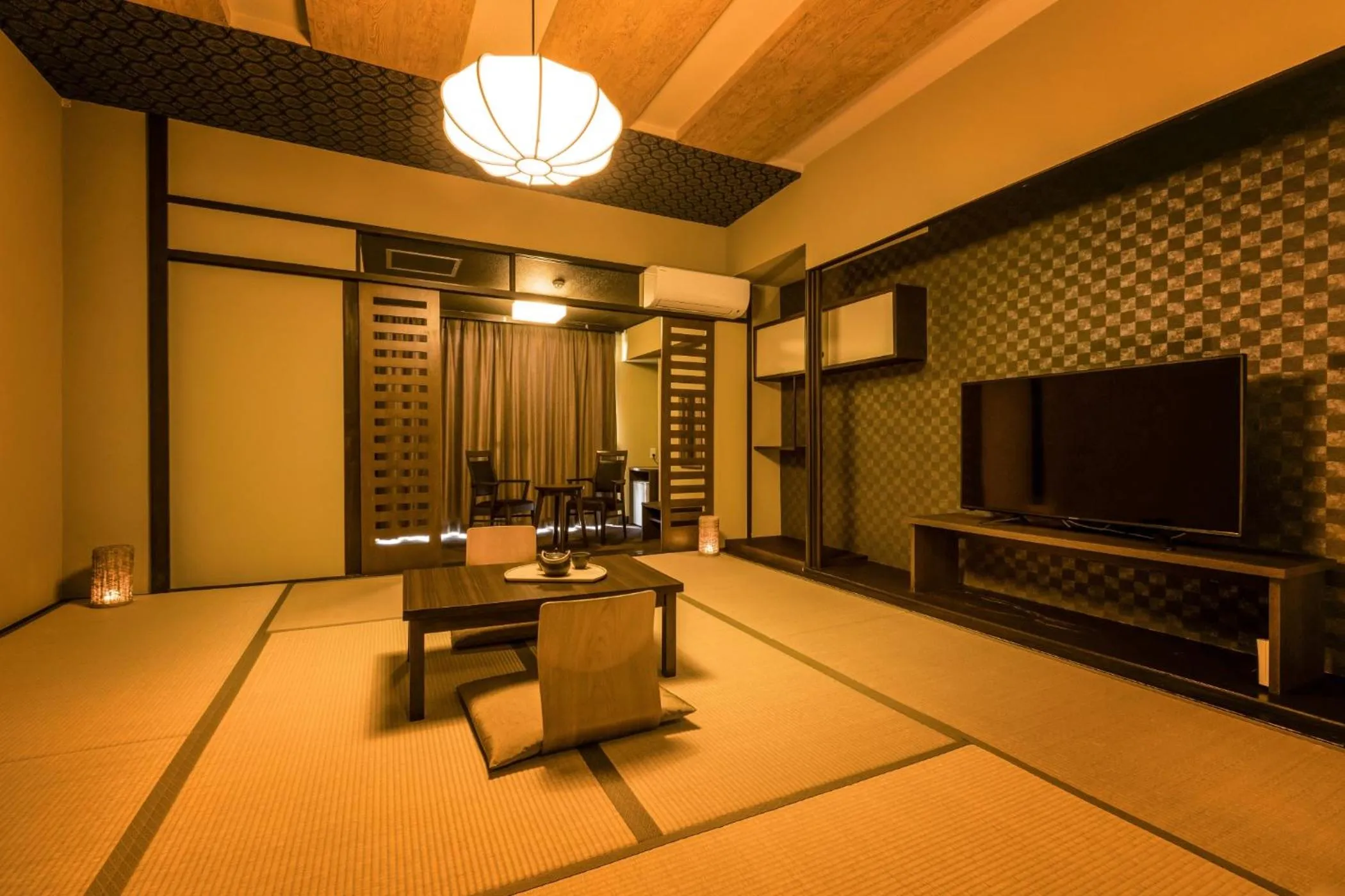 Photo of the whole room in Ooedo Onsen Monogatari Premium Shirahama Saichoraku