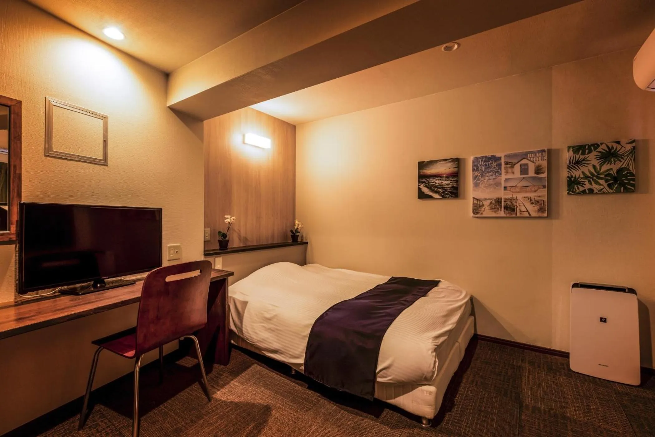 Photo of the whole room, Bed in Ooedo Onsen Monogatari Premium Shirahama Saichoraku