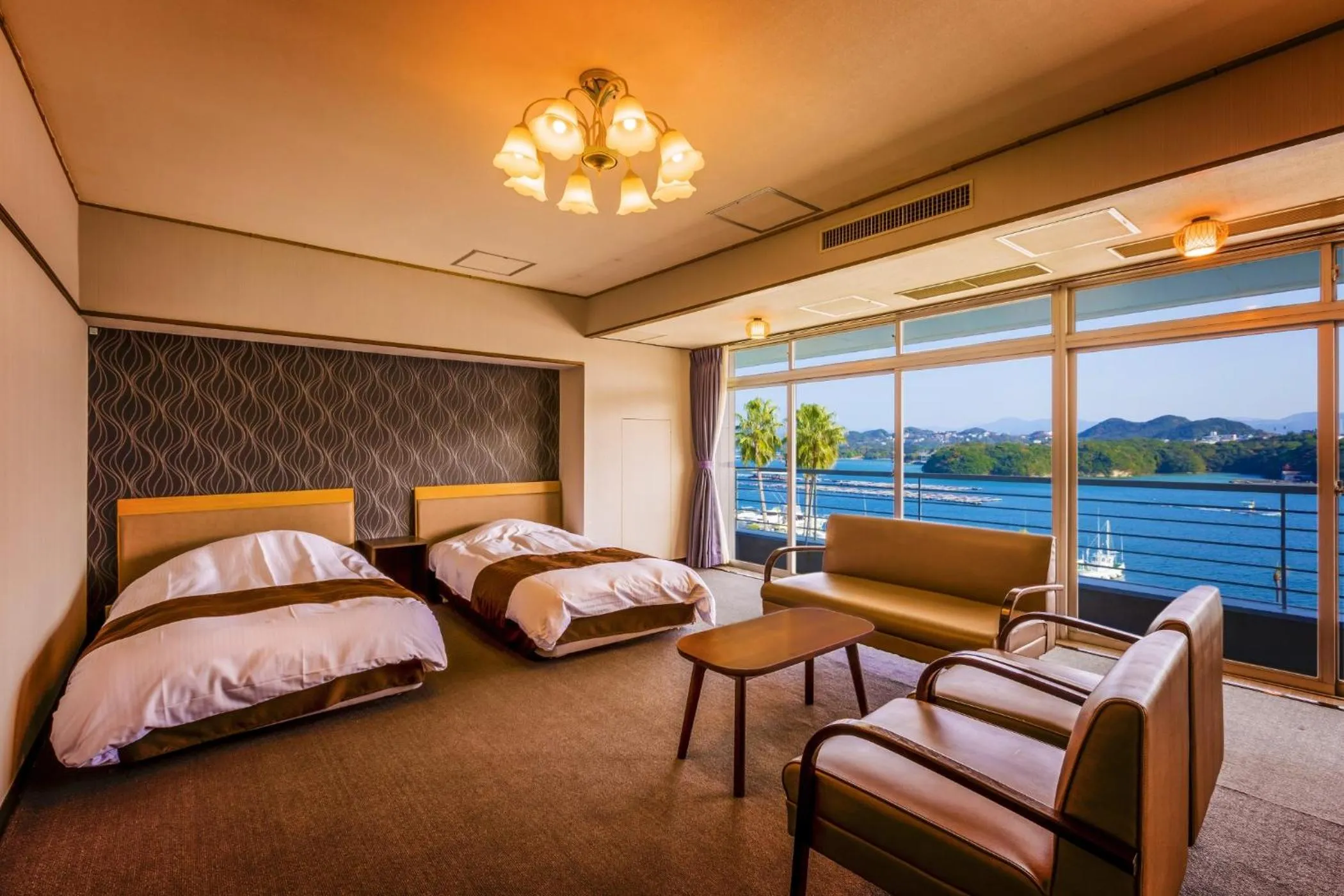 Photo of the whole room, Bed in Ooedo Onsen Monogatari Premium Shirahama Saichoraku