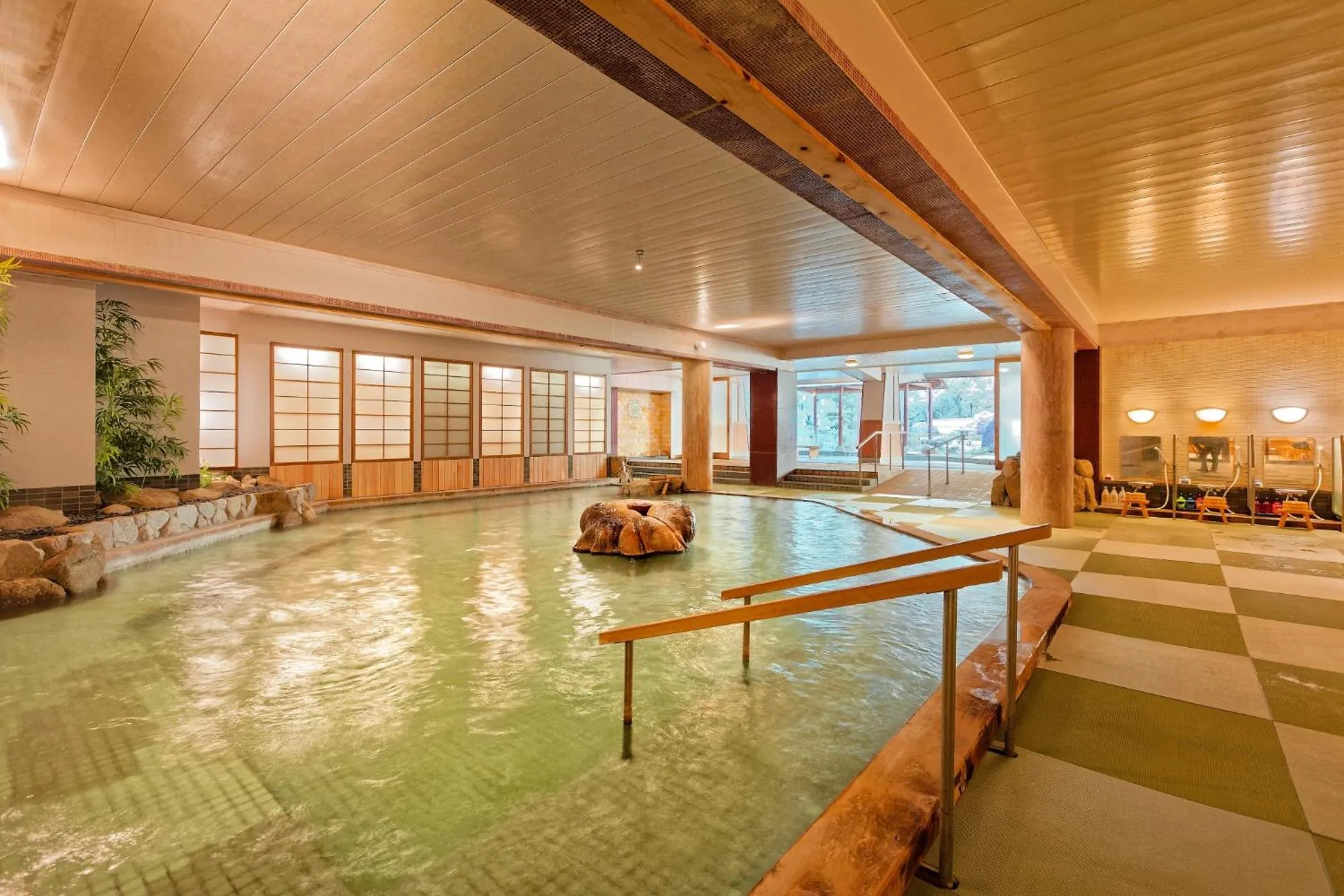 Hot Spring Bath in Ooedo Onsen Monogatari Premium Shirahama Saichoraku