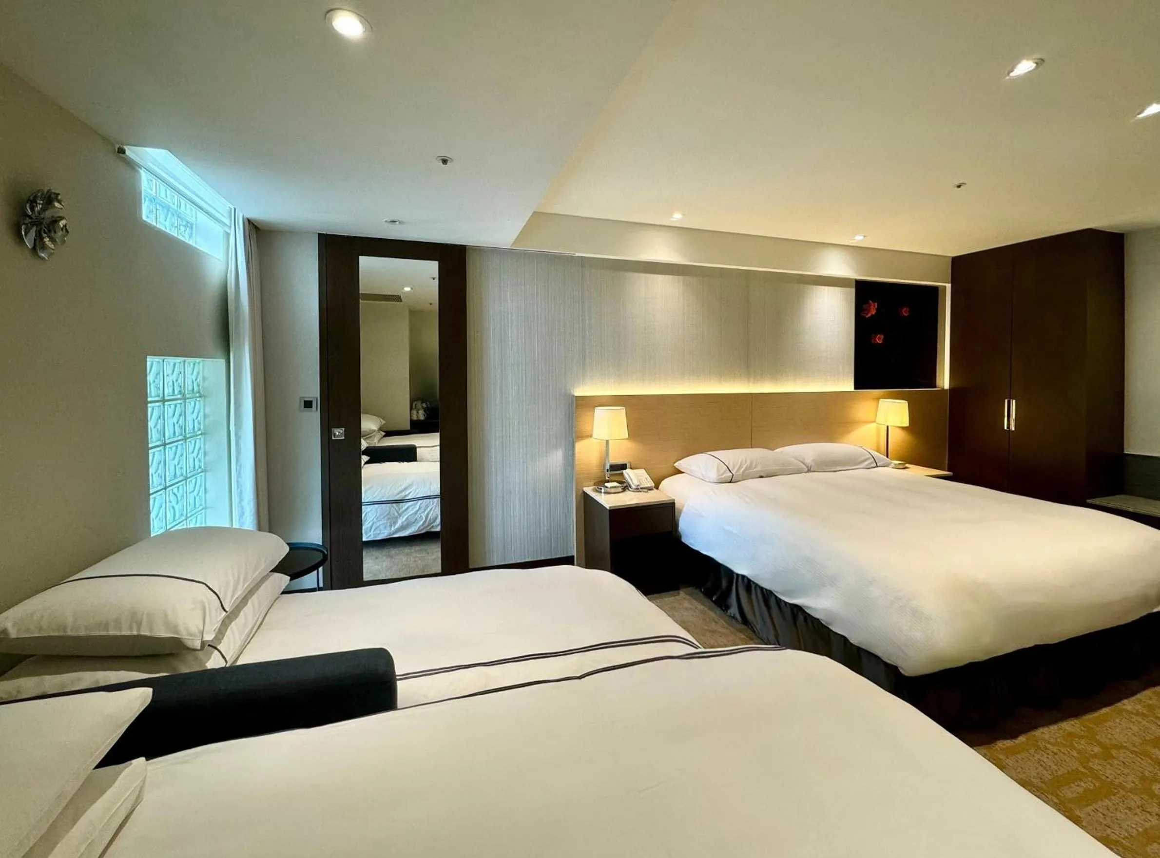 Photo of the whole room, Bed in K Hotel Tianjin