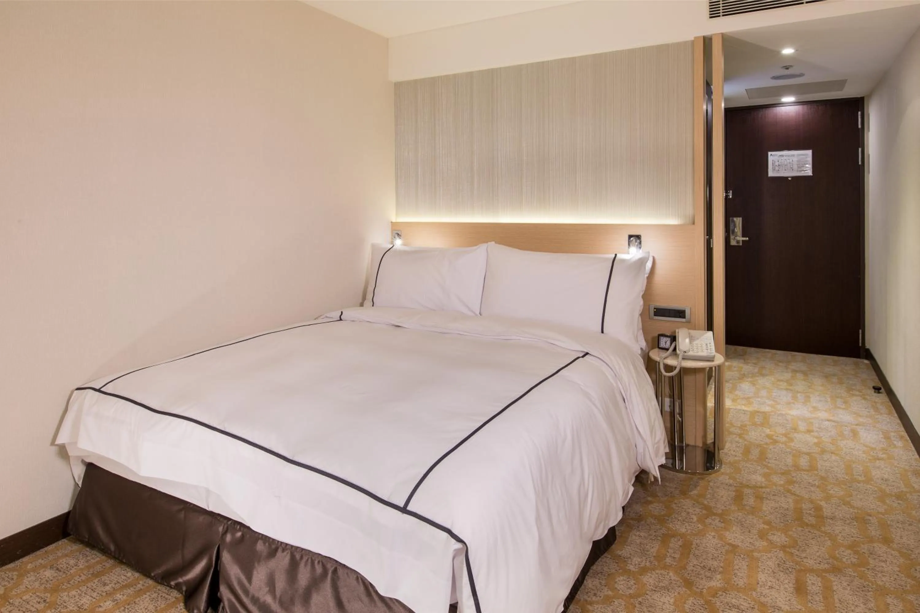 Bed in K Hotel Tianjin