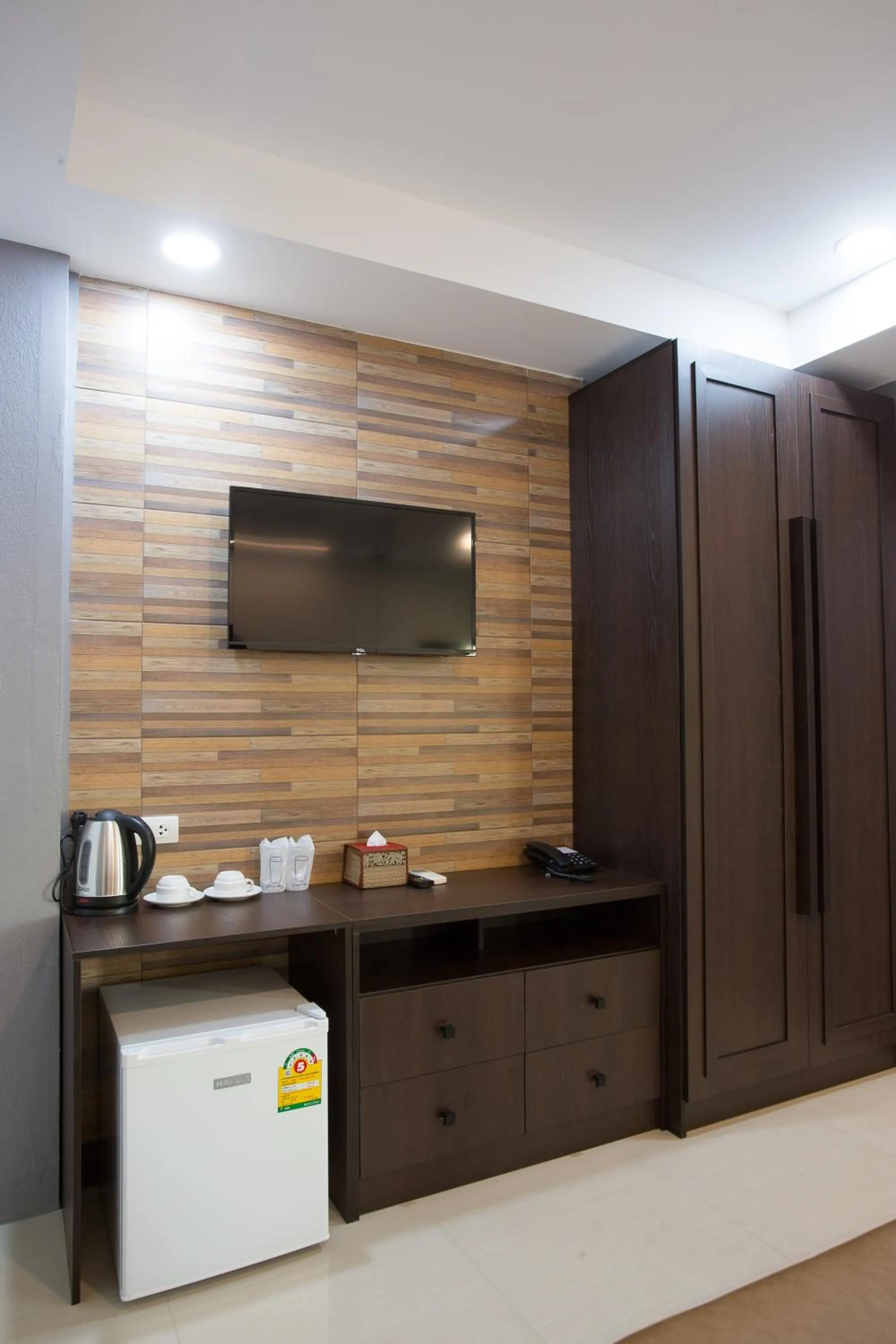 TV and multimedia in Pongsakorn Boutique Resort