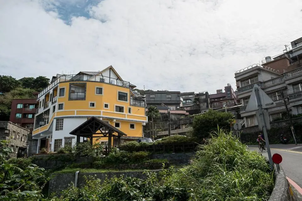 Property building in Arabian Nights in Jiufen