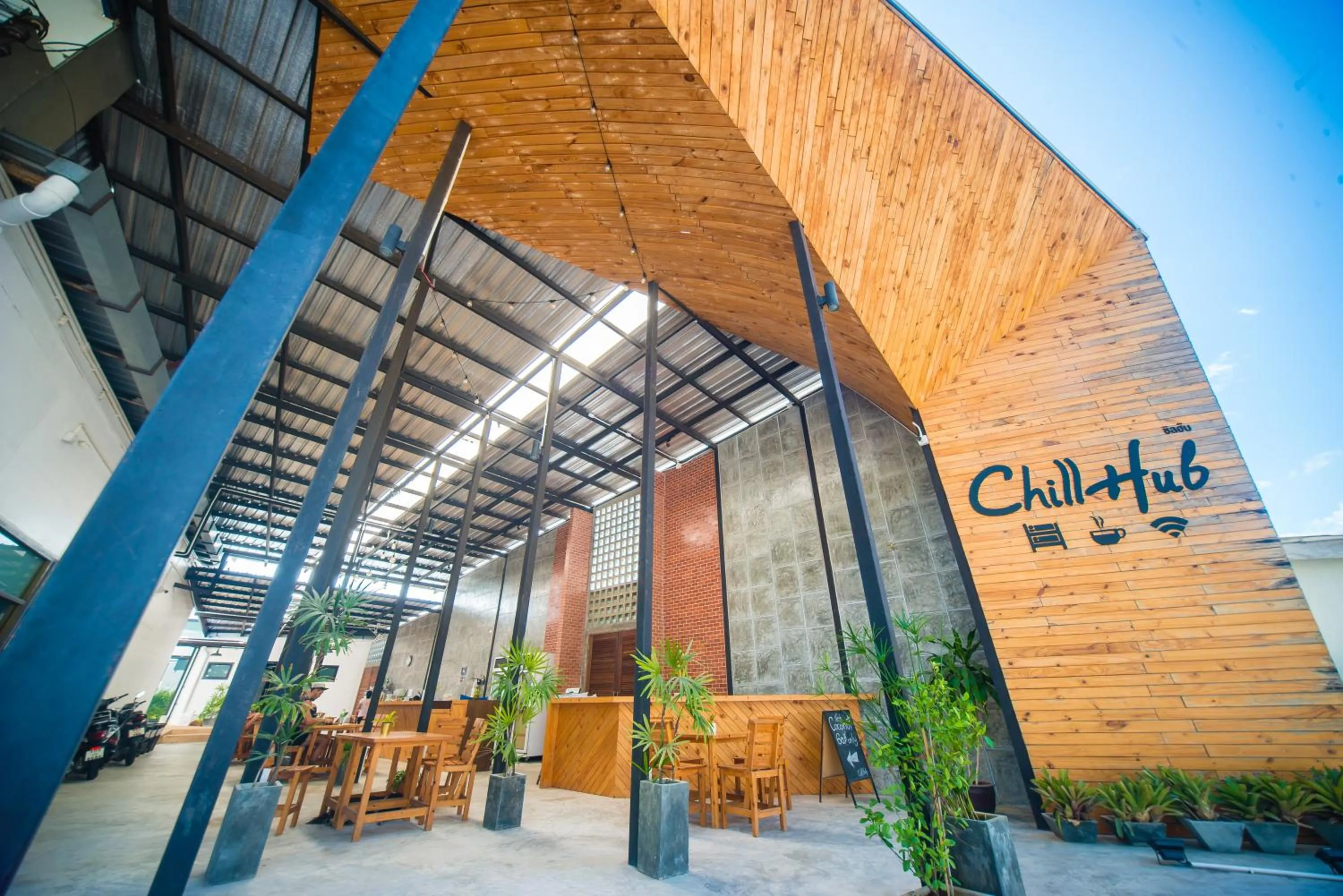 Lobby or reception in ChillHub Hostel Phuket