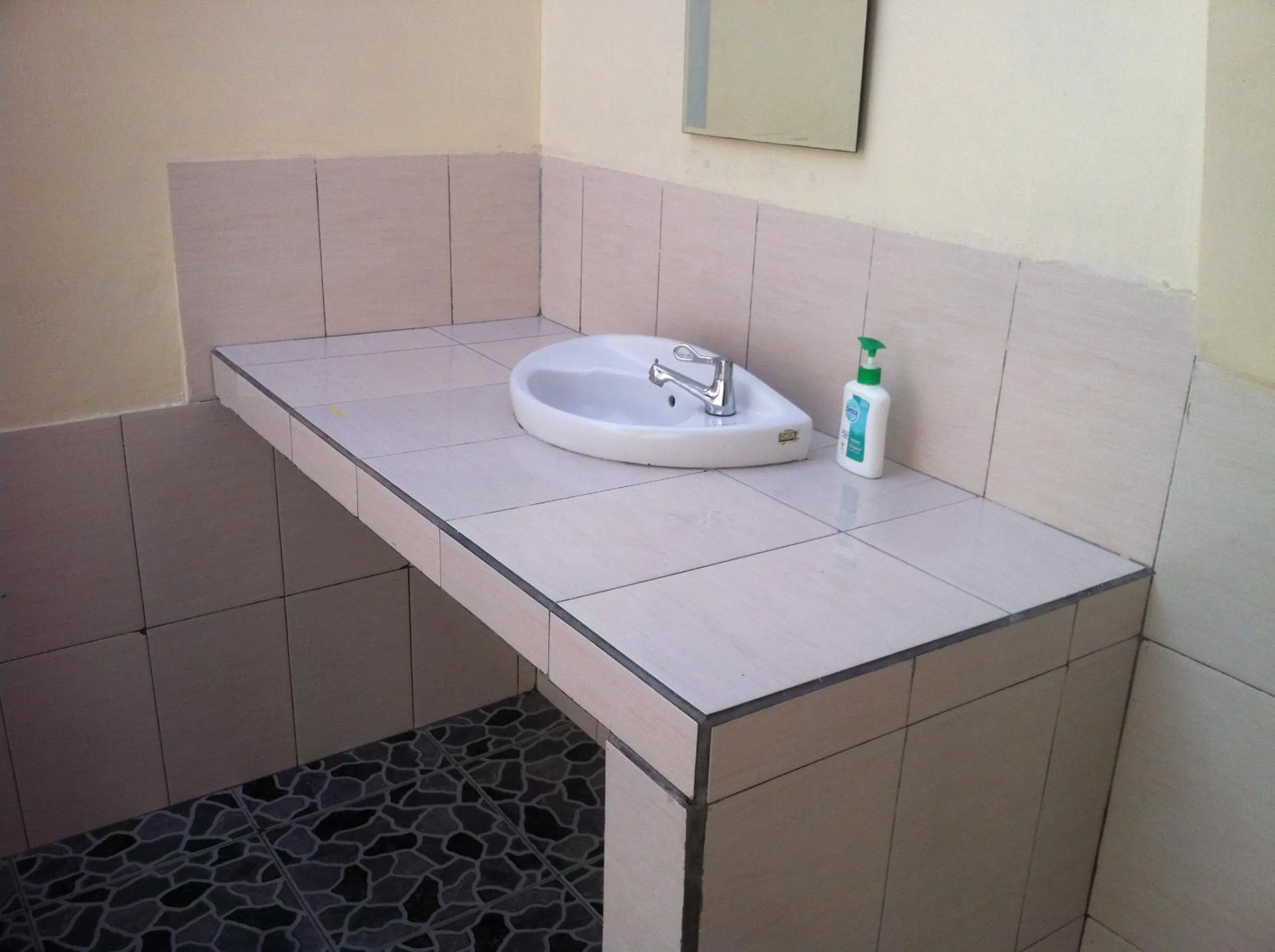 Day in Cnunk Bungalow