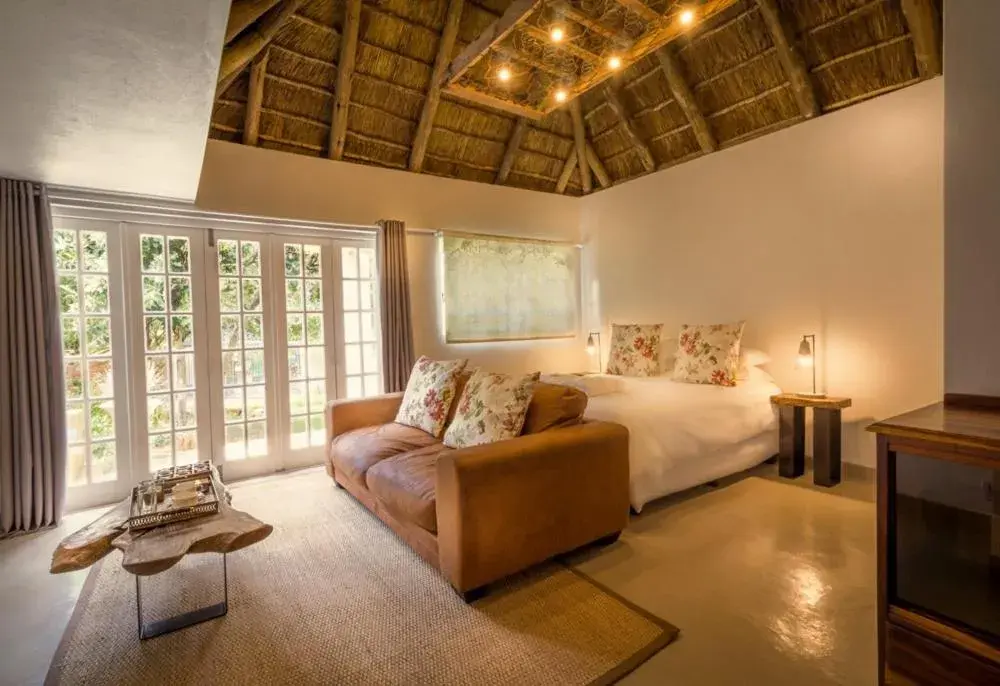 Double Room - single occupancy in Pierneef's Kraal Double Room - single occupancy in Pierneef's Kraal