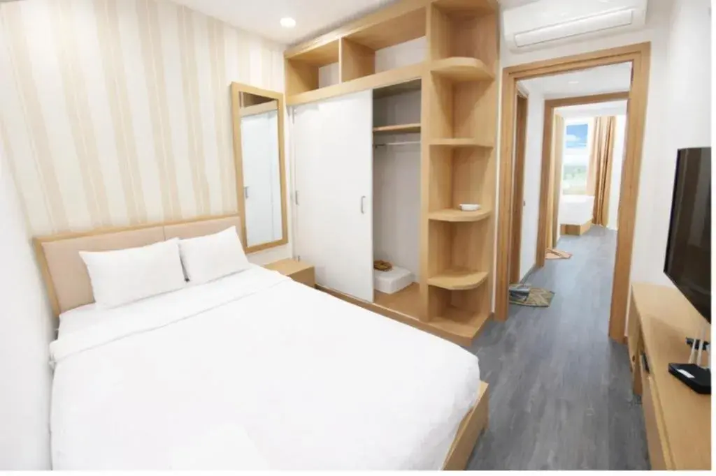 Two-Bedroom Apartment with Balcony in Rich Hotel Two-Bedroom Apartment with Balcony in Rich Hotel