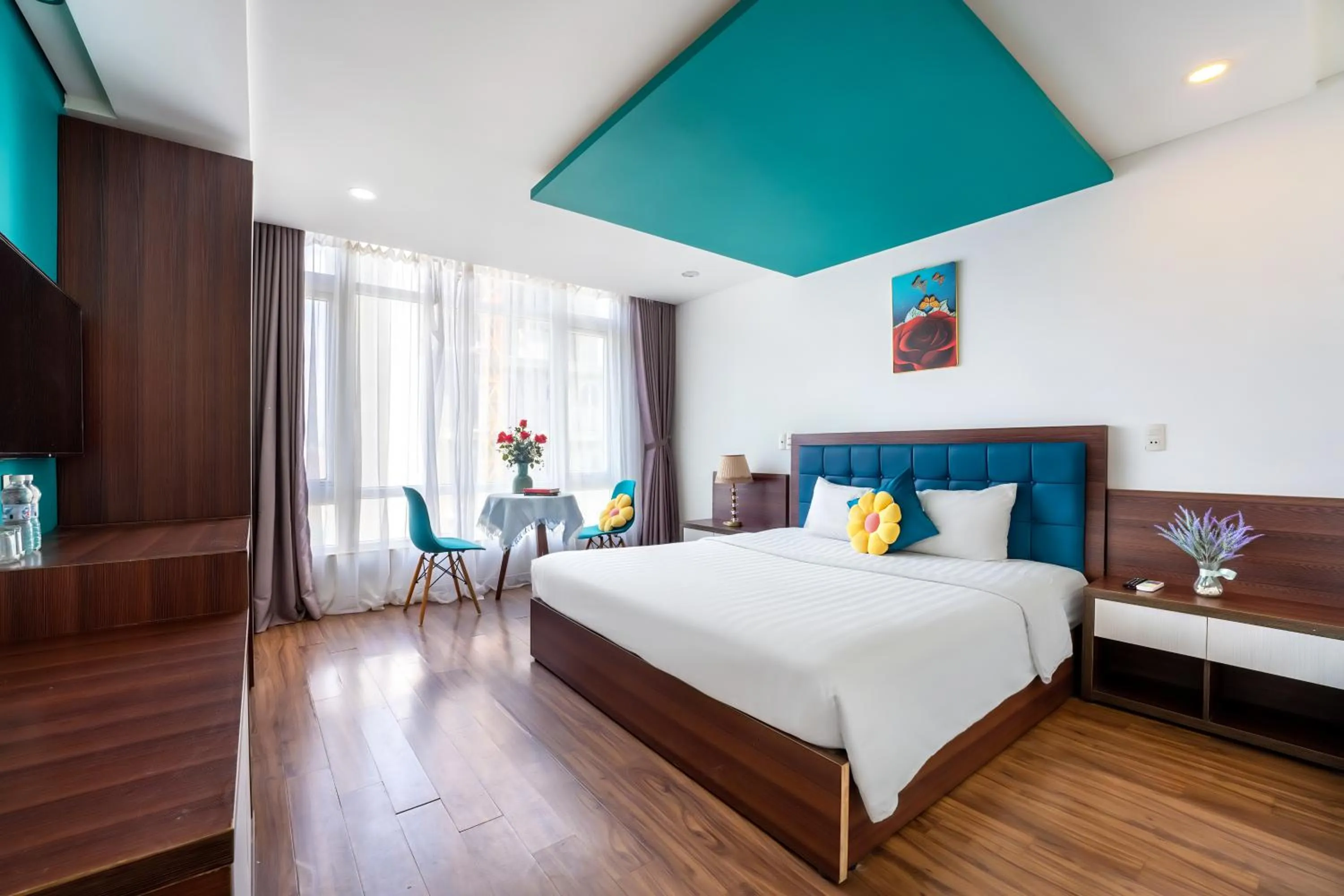 Bedroom, Bed in Rich Hotel