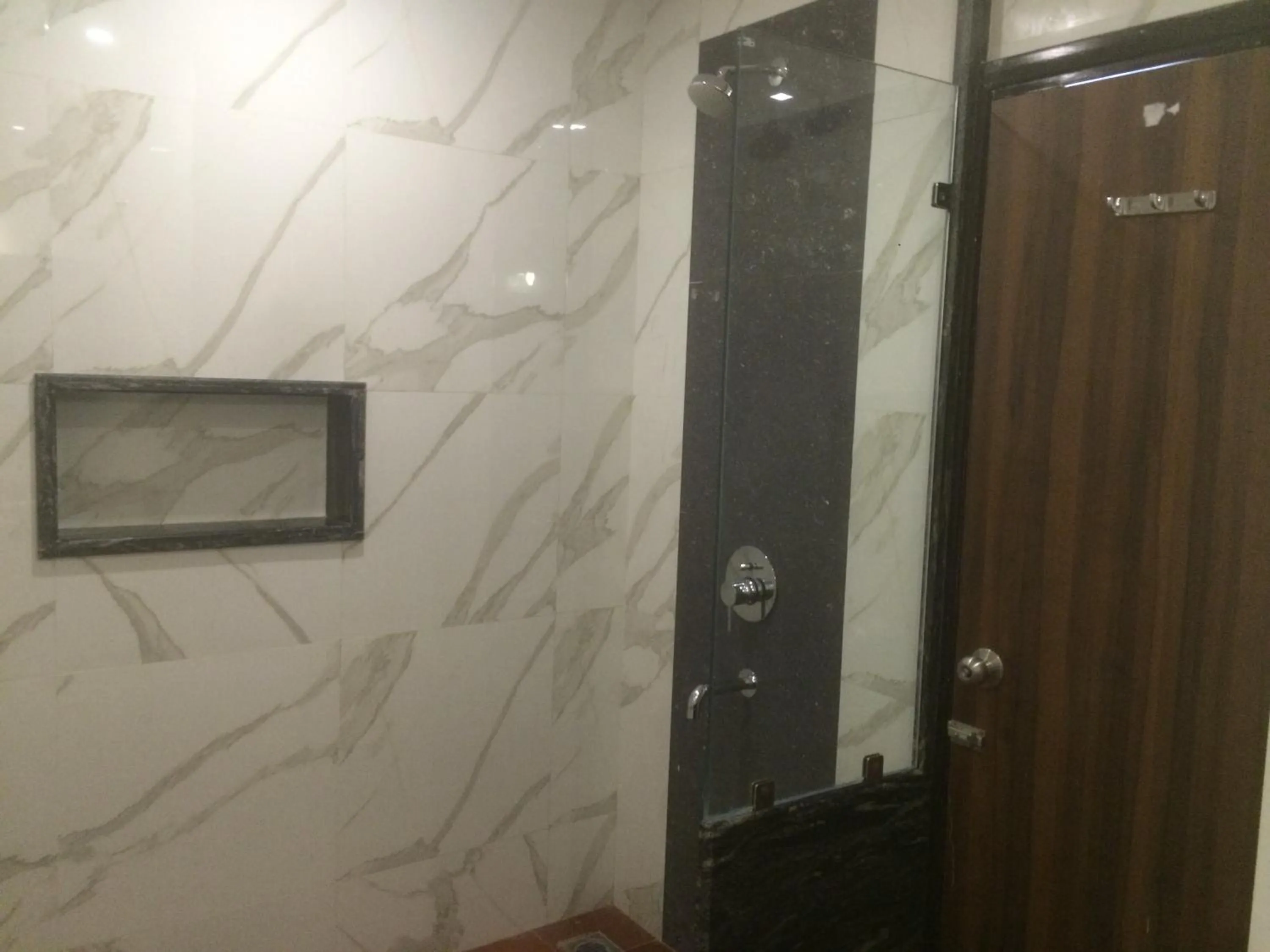 Shower in Chandra Grand