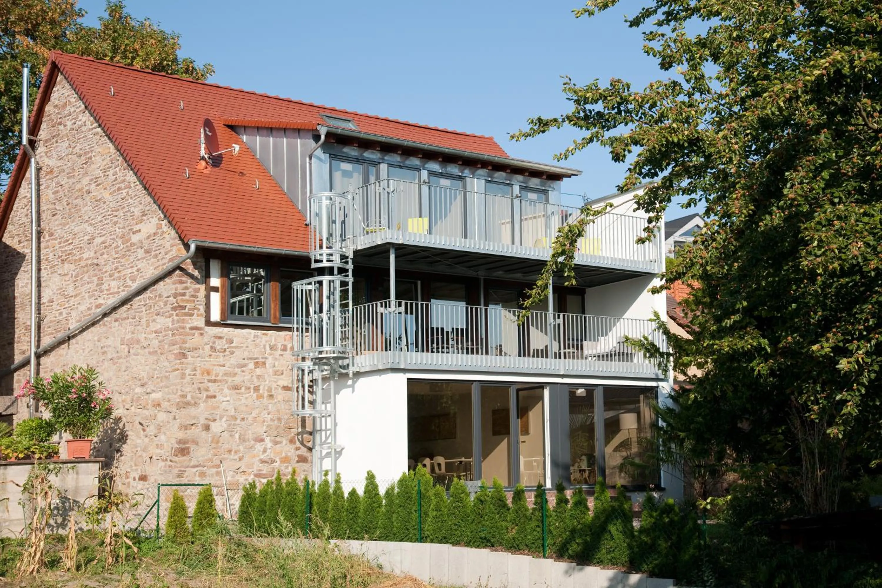 Garden in 1463 Apartmenthaus