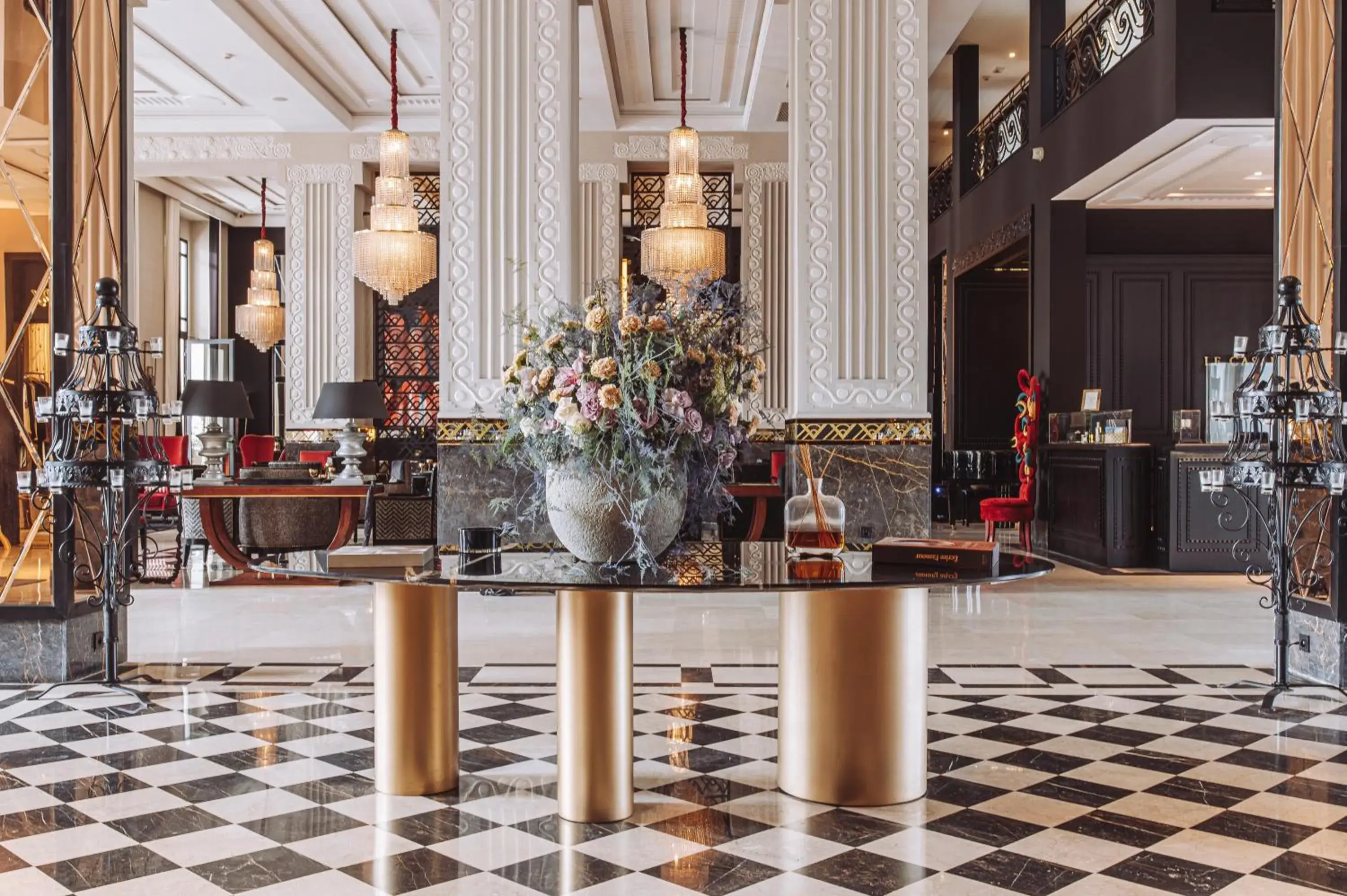 Lobby or reception in Le Casablanca Hotel