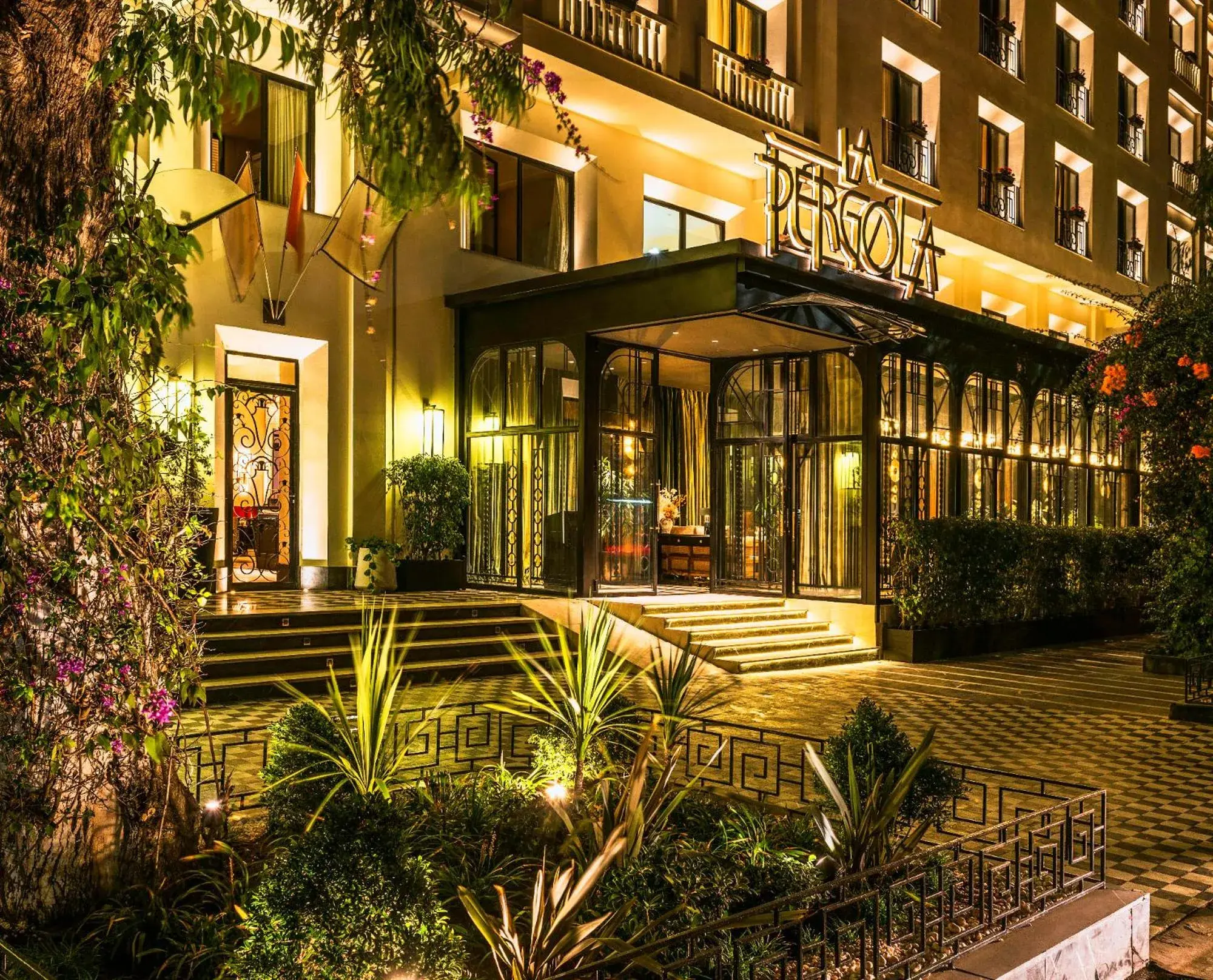 Facade/entrance in Le Casablanca Hotel