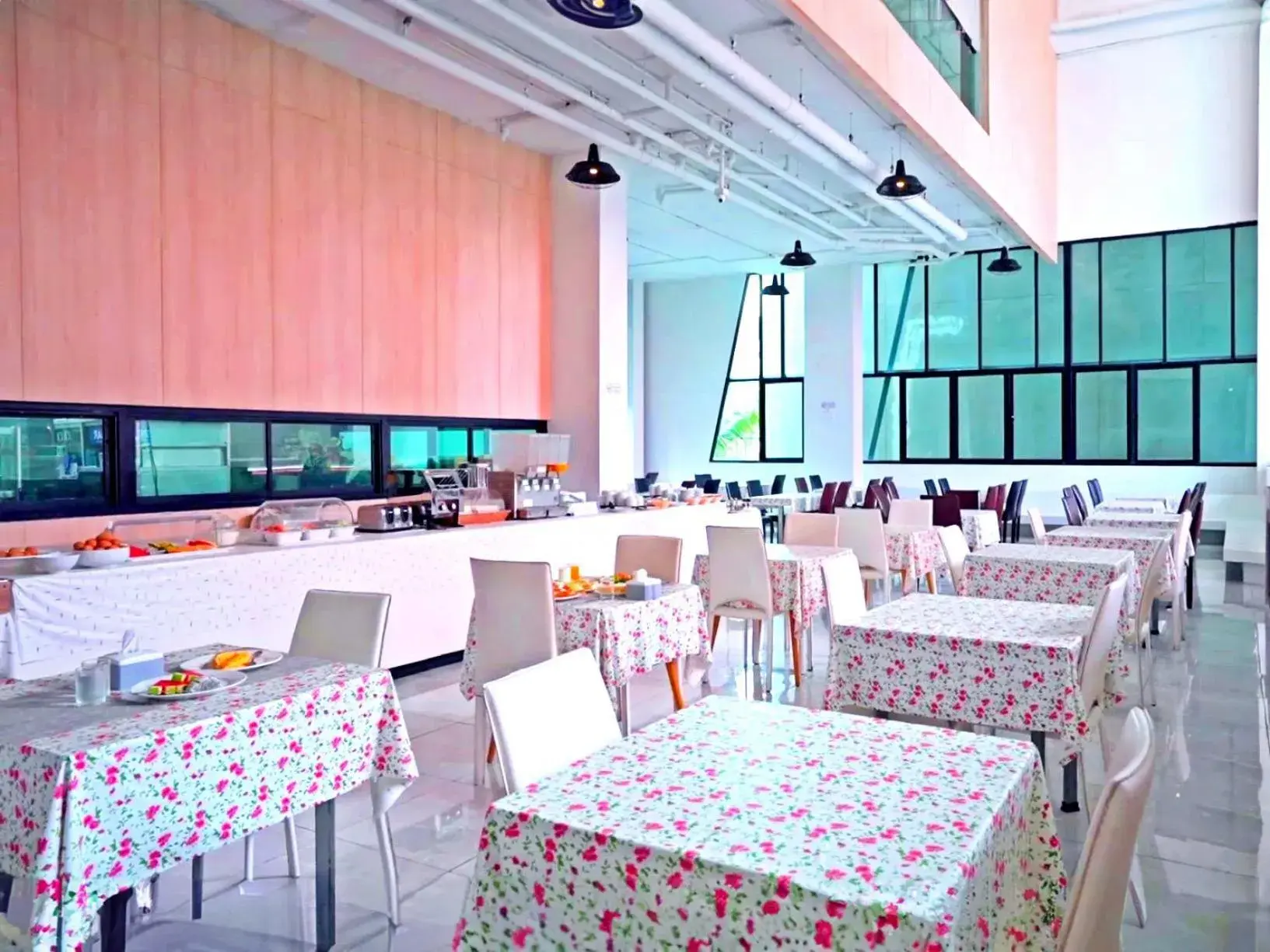 Restaurant/places to eat in Phoenix Grand Patong Restaurant/places to eat in Phoenix Grand Patong