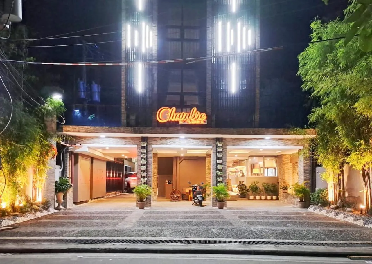 Property building in Chambre Hotel Mactan