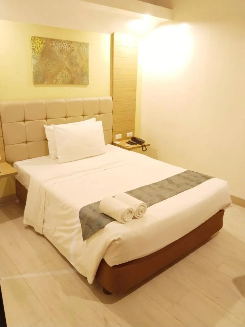 Photo of the whole room, Bed in Chambre Hotel Mactan