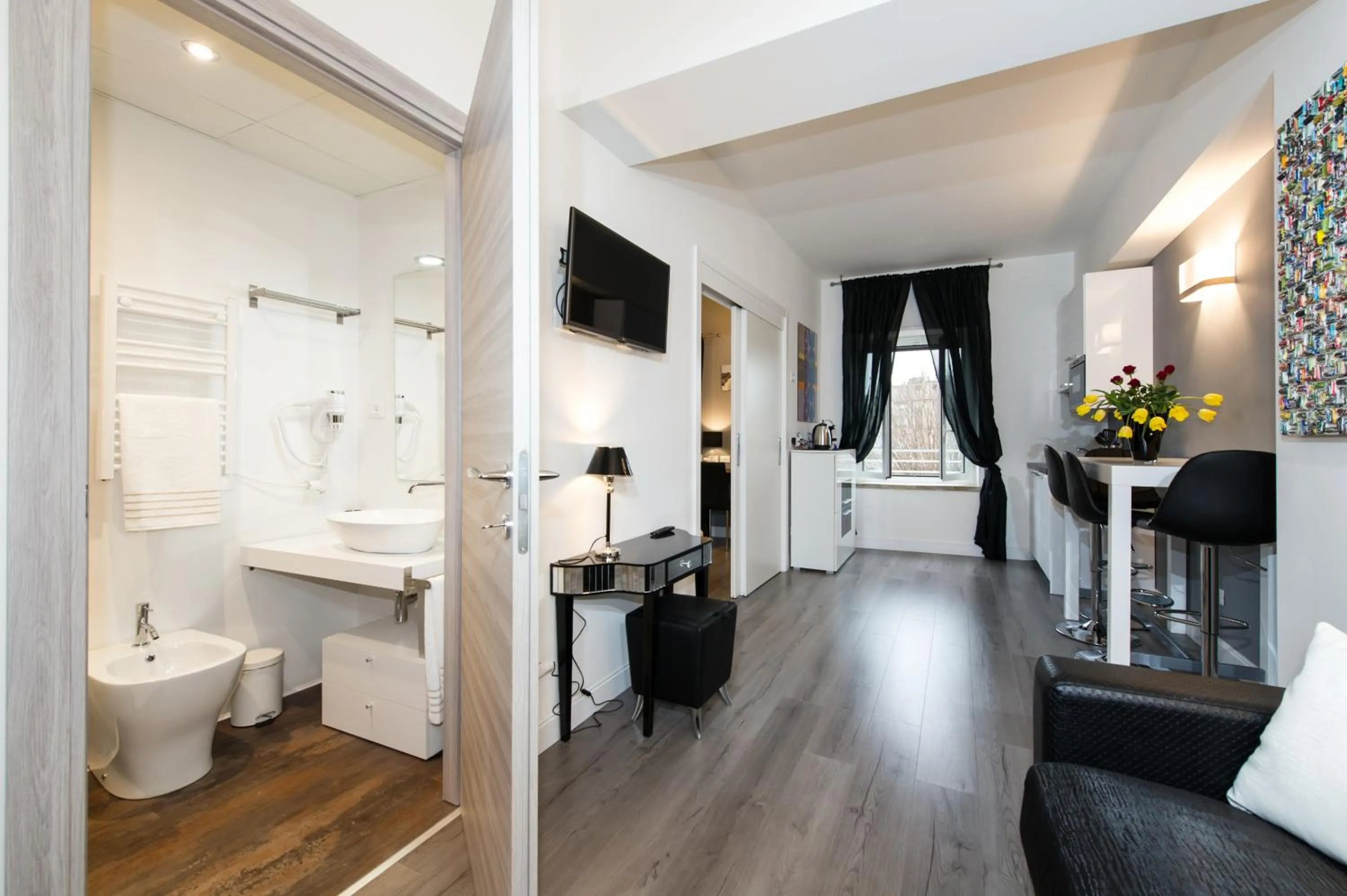 Bathroom in Brunelleschi Holidays Hostel