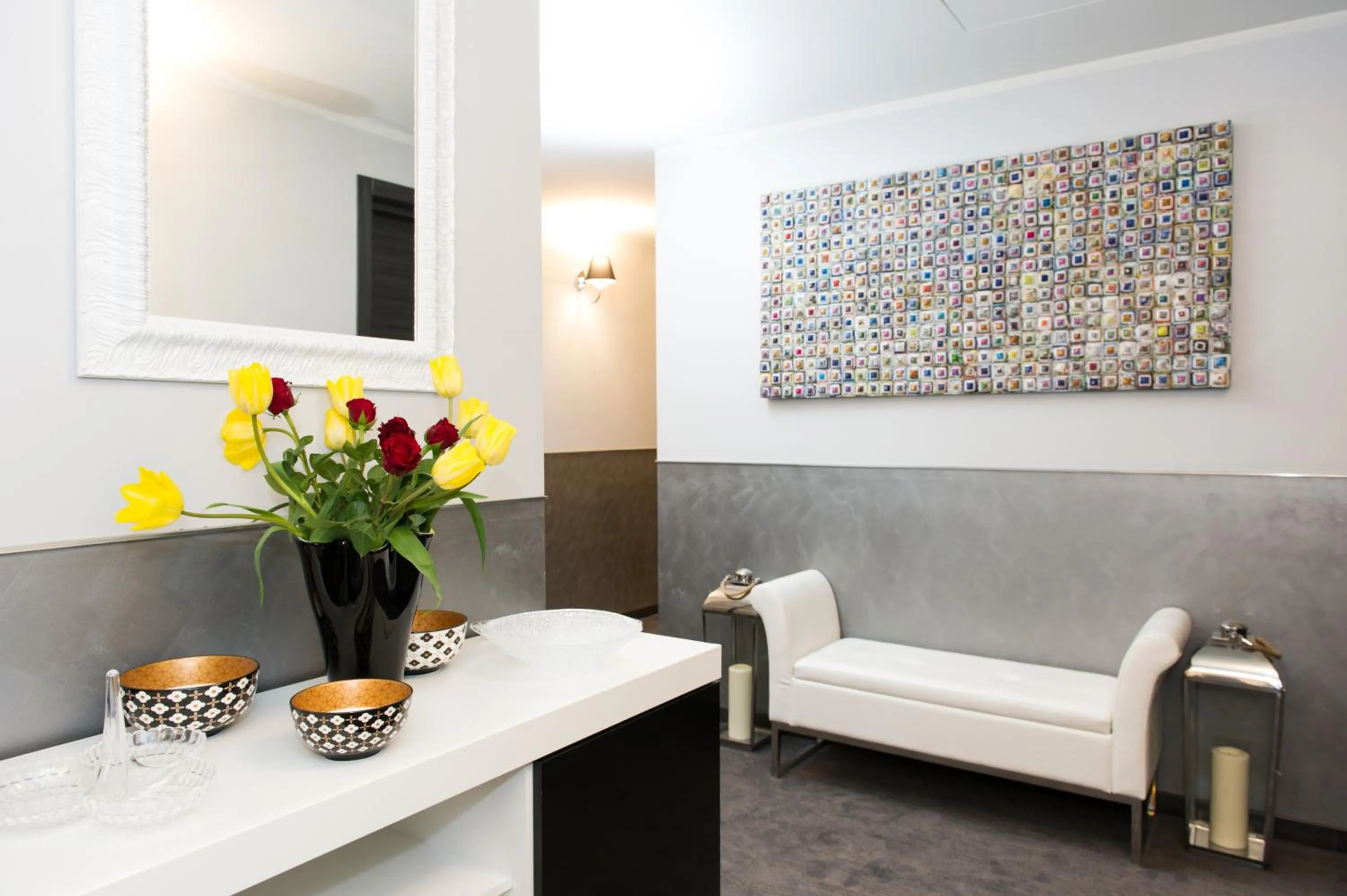 Decorative detail in Brunelleschi Holidays Hostel