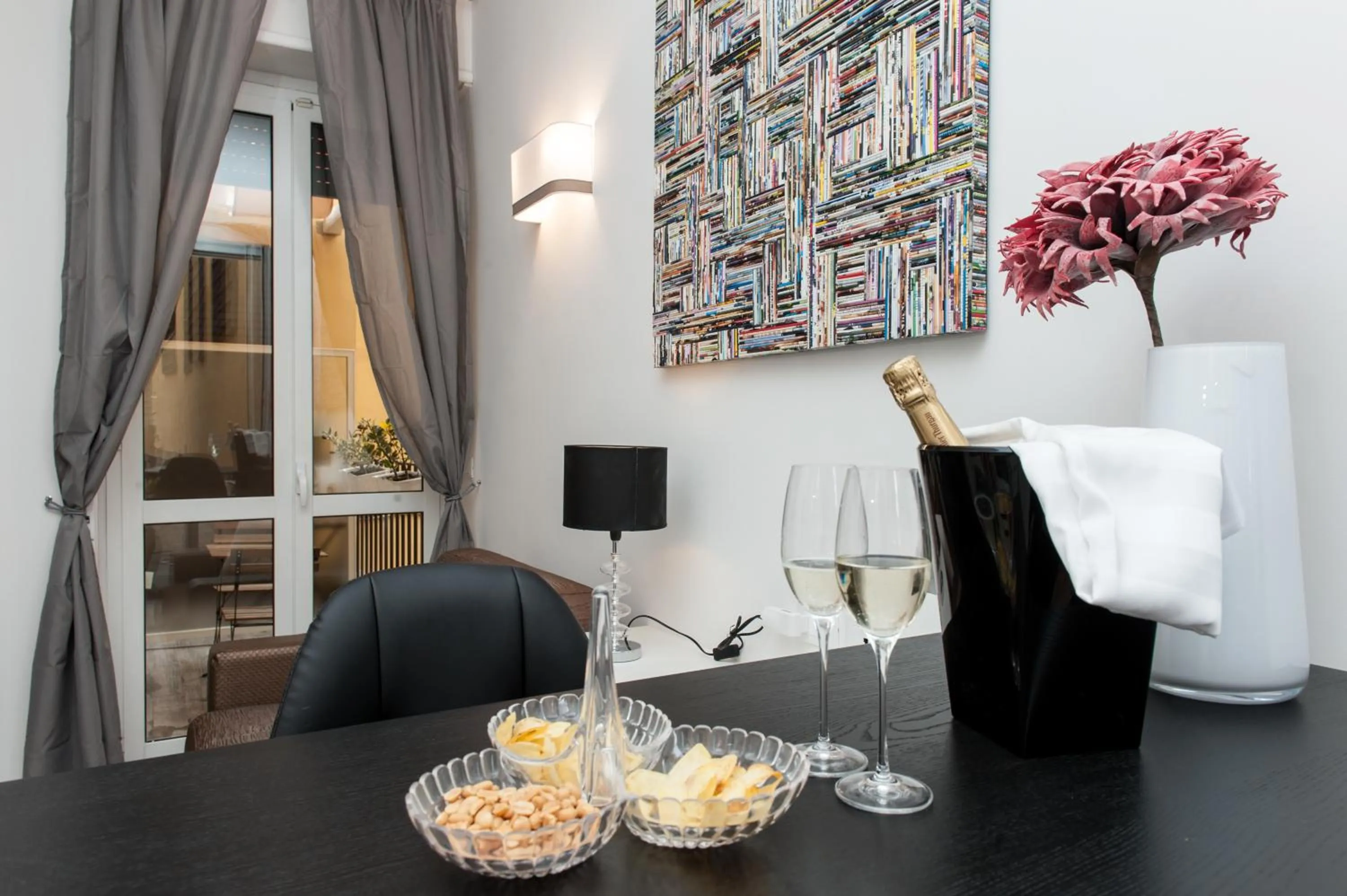 Decorative detail in Brunelleschi Holidays Hostel