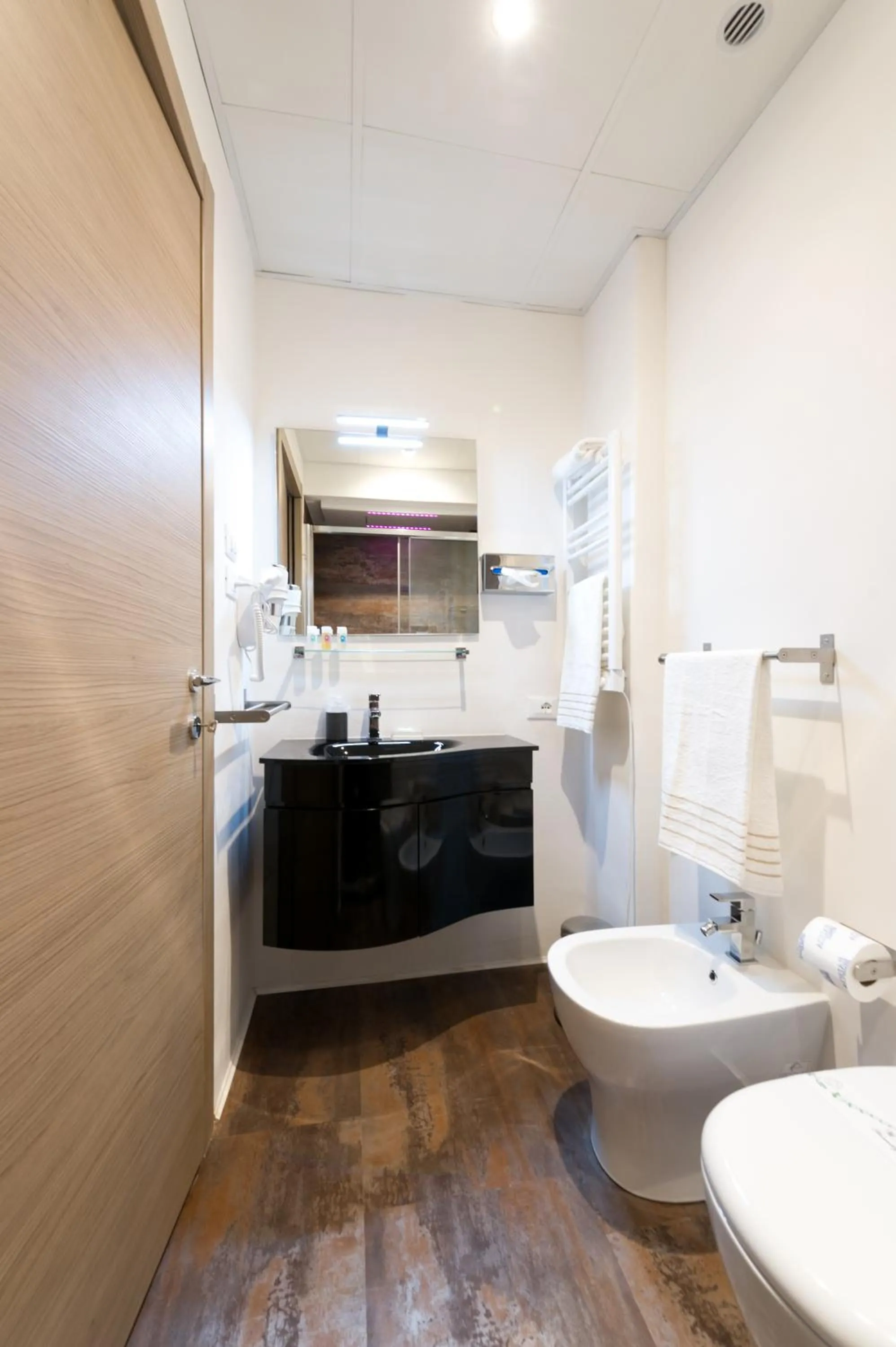 Toilet in Brunelleschi Holidays Hostel