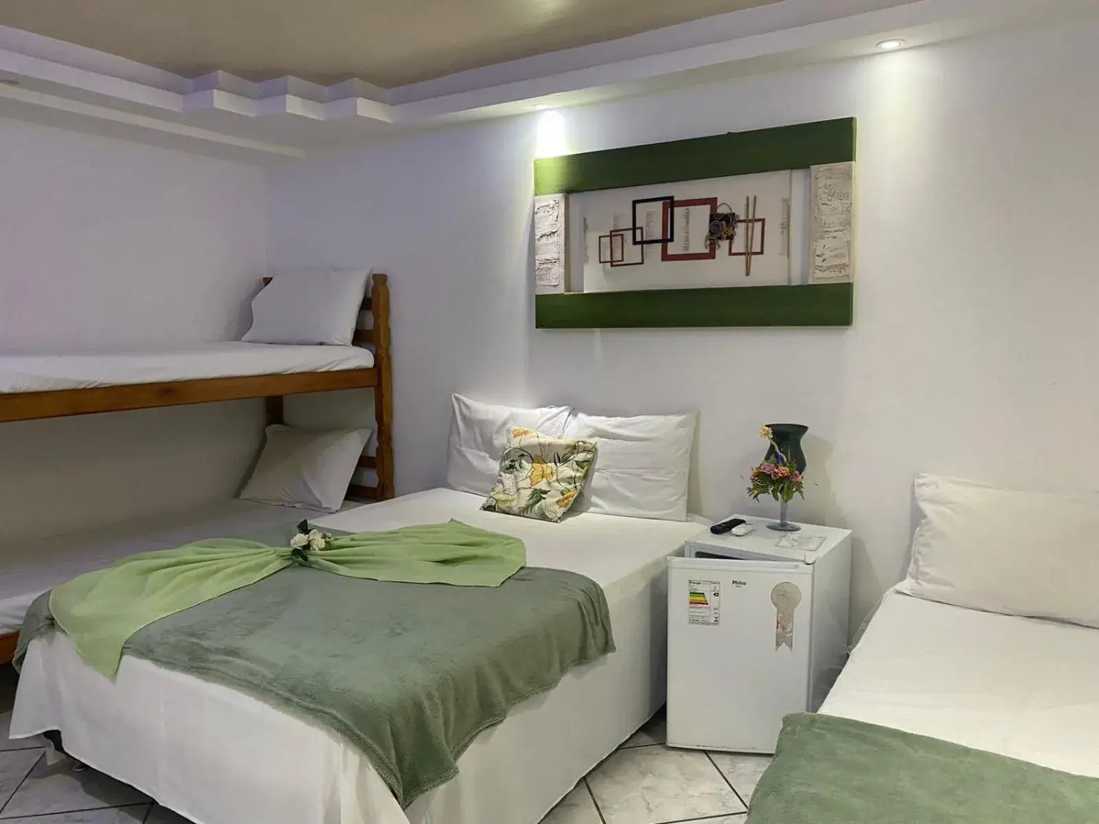 Family Room with Private Bathroom in Pousada Caminho do Pontal Family Room with Private Bathroom in Pousada Caminho do Pontal