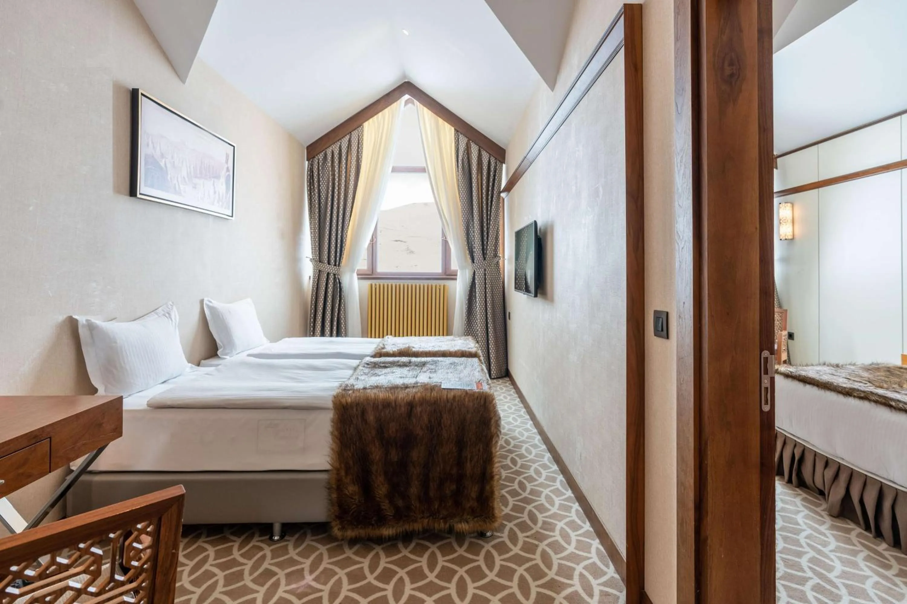 Bedroom, Bed in Das 3917