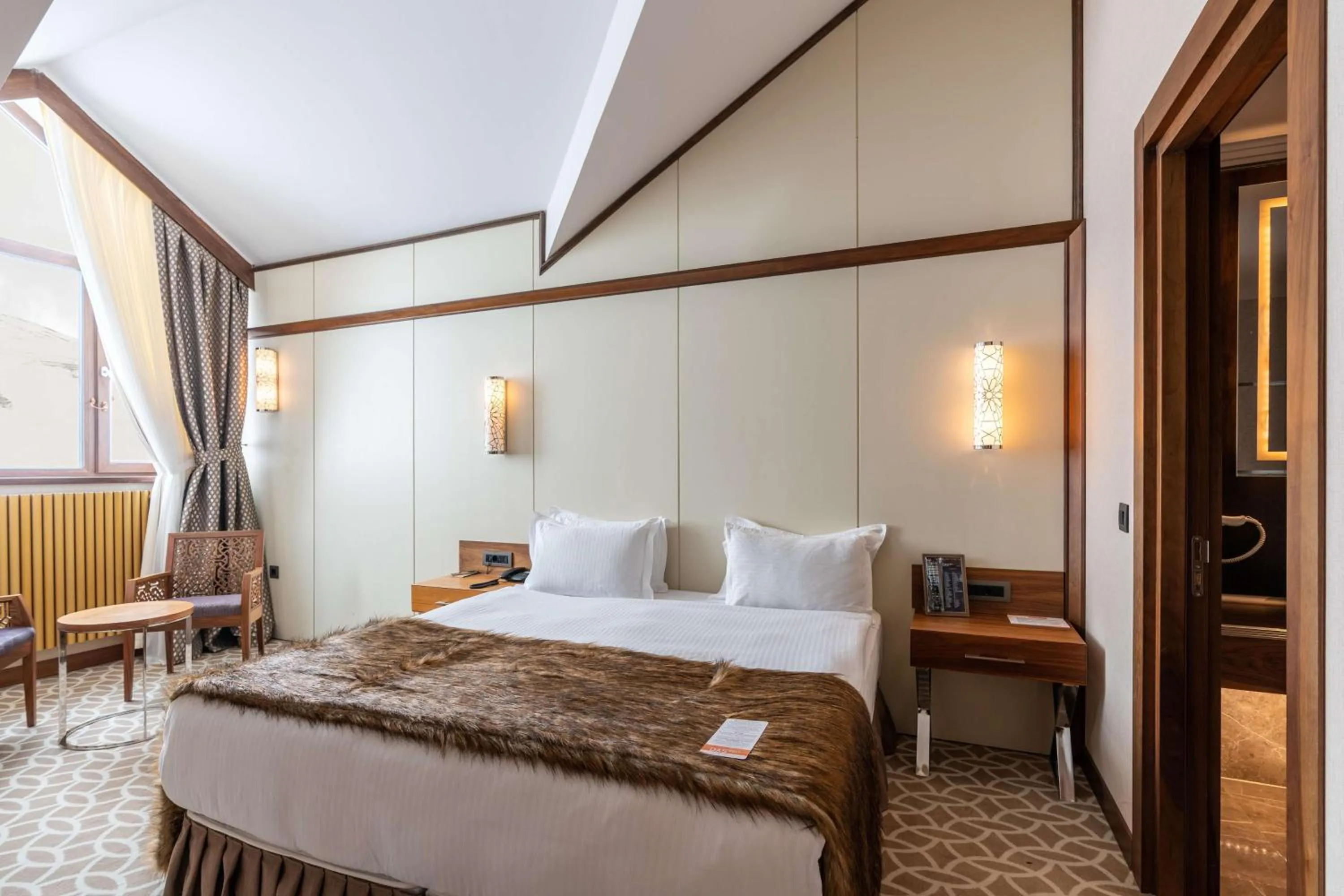 Bedroom, Bed in Das 3917