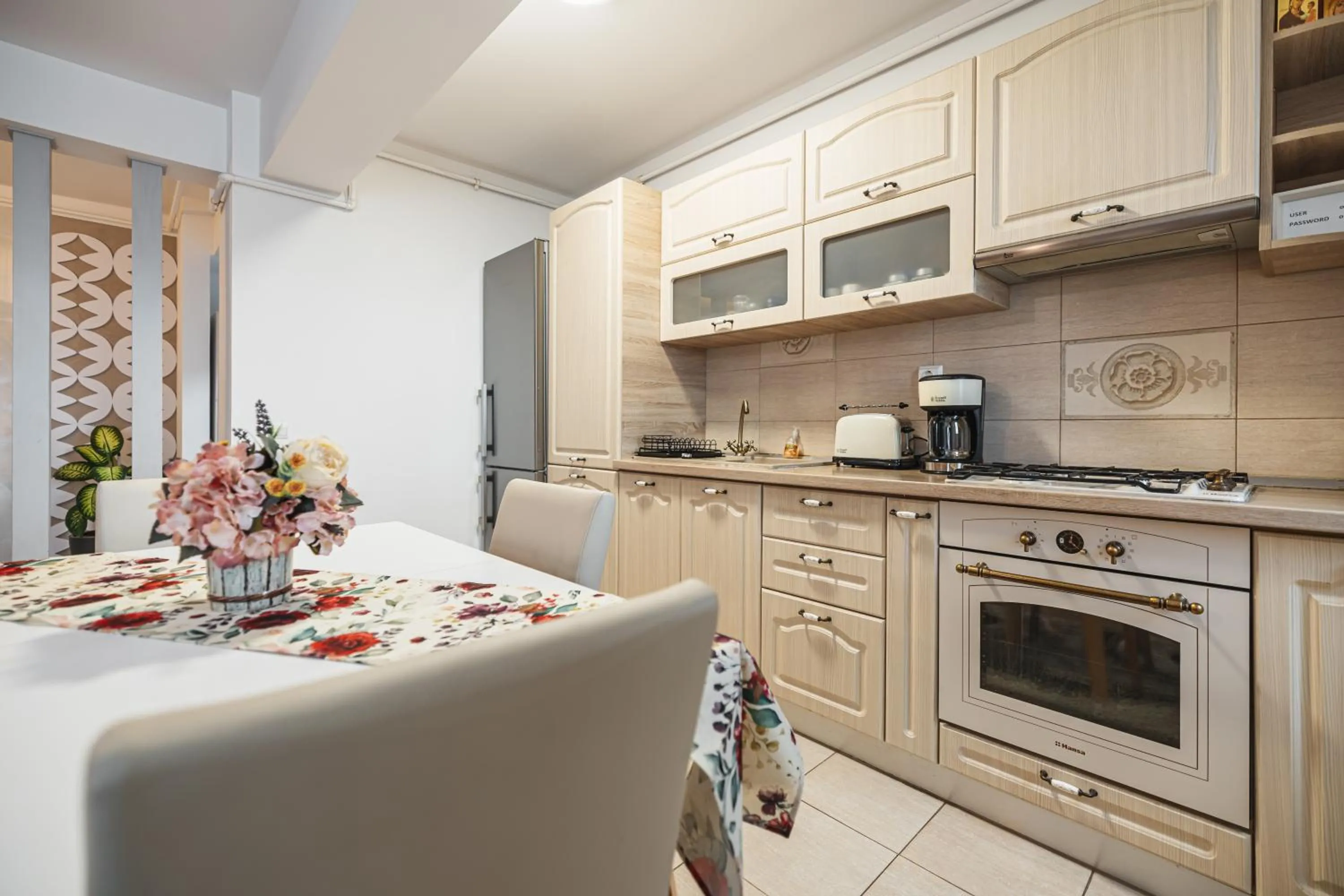 Kitchen or kitchenette in Olivia's Home