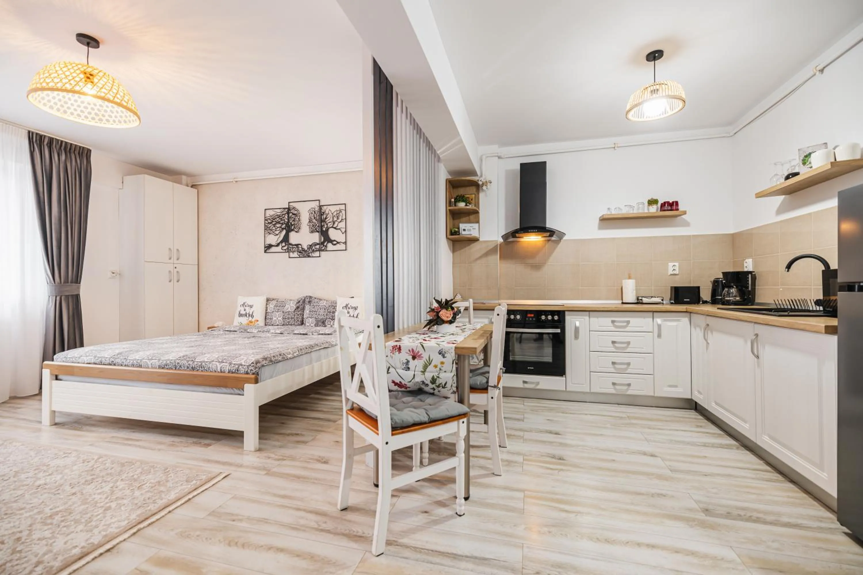 Kitchen or kitchenette in Olivia's Home