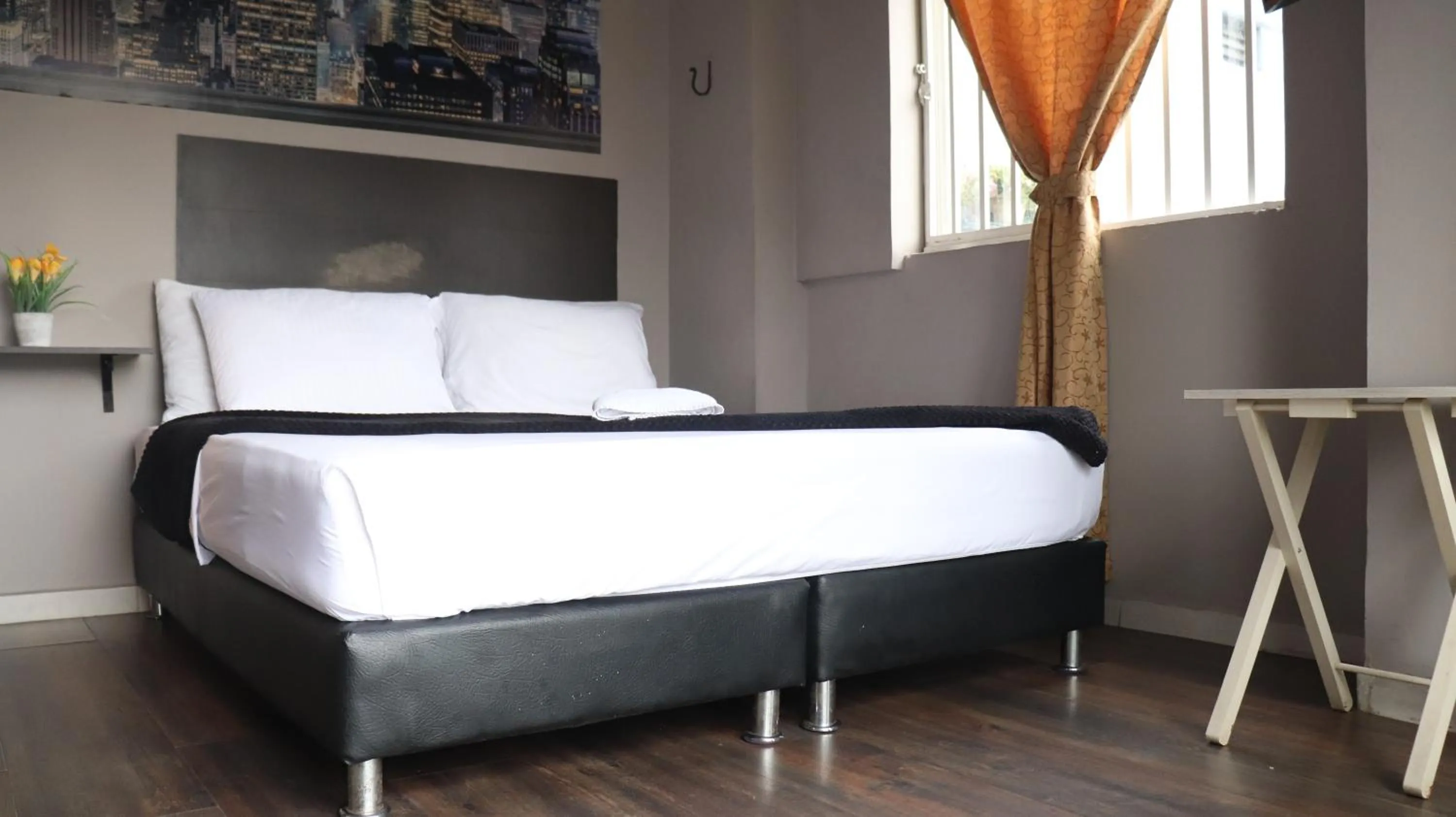 Bed in Hotel Simón Plaza